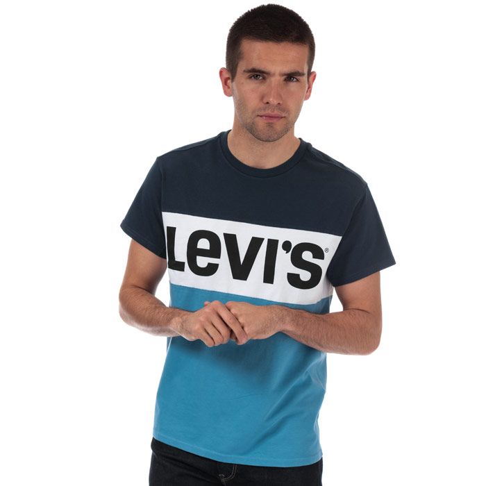 Mens Levis Colour Block T-Shirt in Navy White.<BR><BR>- Crew neck.<BR>- Ribbed collar.<BR>- Short sleeve. <BR>- Colour blocked design.<BR>- Double stitched detail to cuffs and hem.<BR>- Levi’s branding to chest.<BR>- Straight hem.<BR>- Regular fit.<BR>- Shoulder to hem 27in approximately.<BR>- 100% Cotton. Machine washable.<BR>- Ref: 565730004<BR><BR>Measurements are intended for guidance only