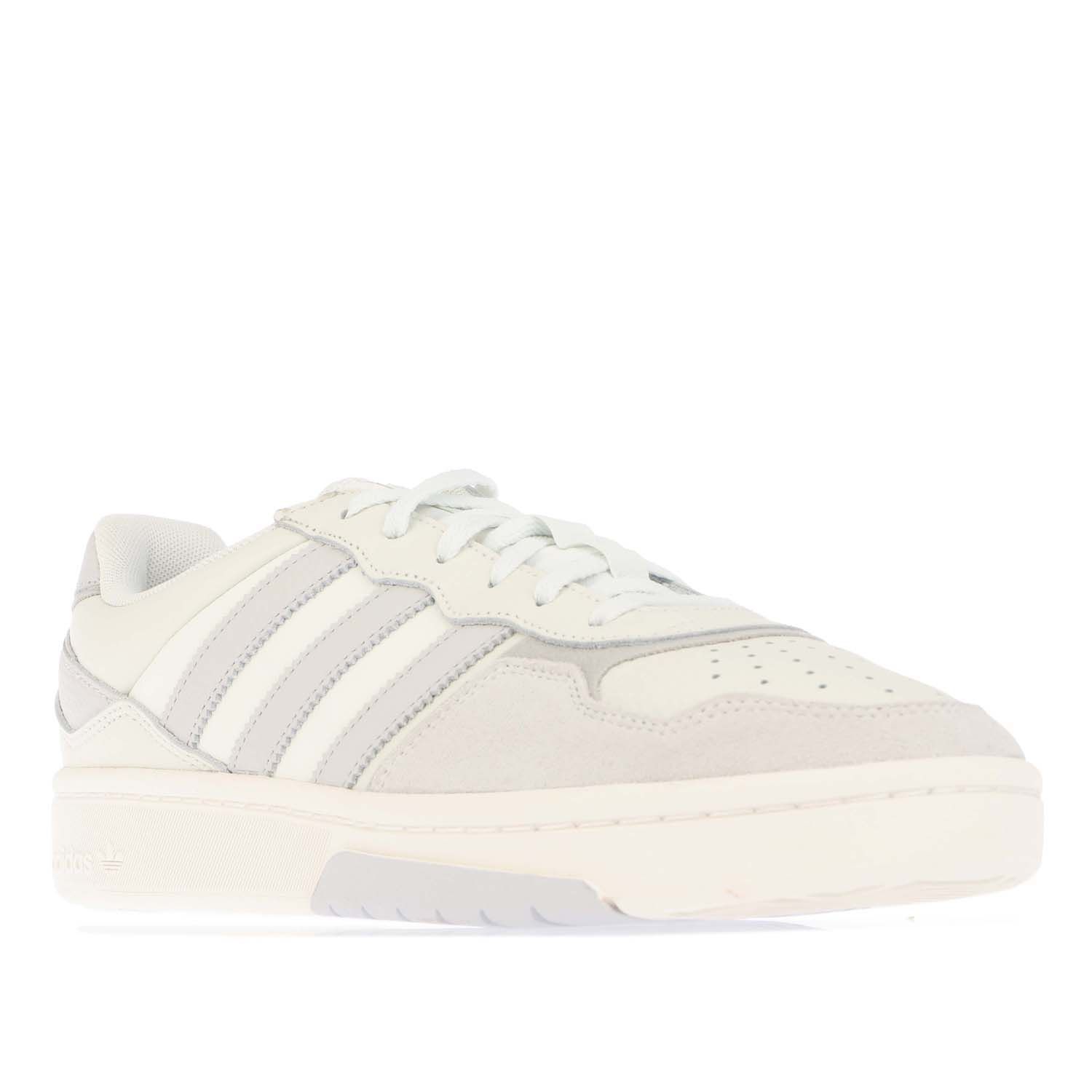 Mens adidas Originals Courtic Trainers in off white.- Leather upper.- Lace closure.- Regular fit.- Serrated 3-Stripes.- Textile lining.- Rubber outsole.- Ref: GY3591
