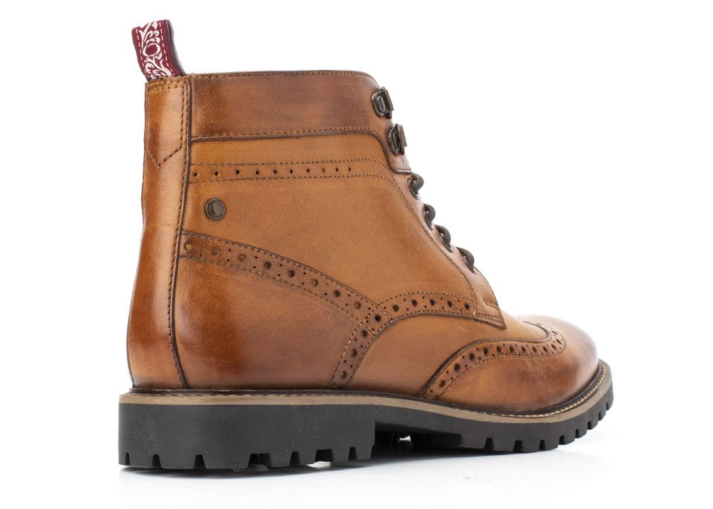 base london bower brogue boots in tan