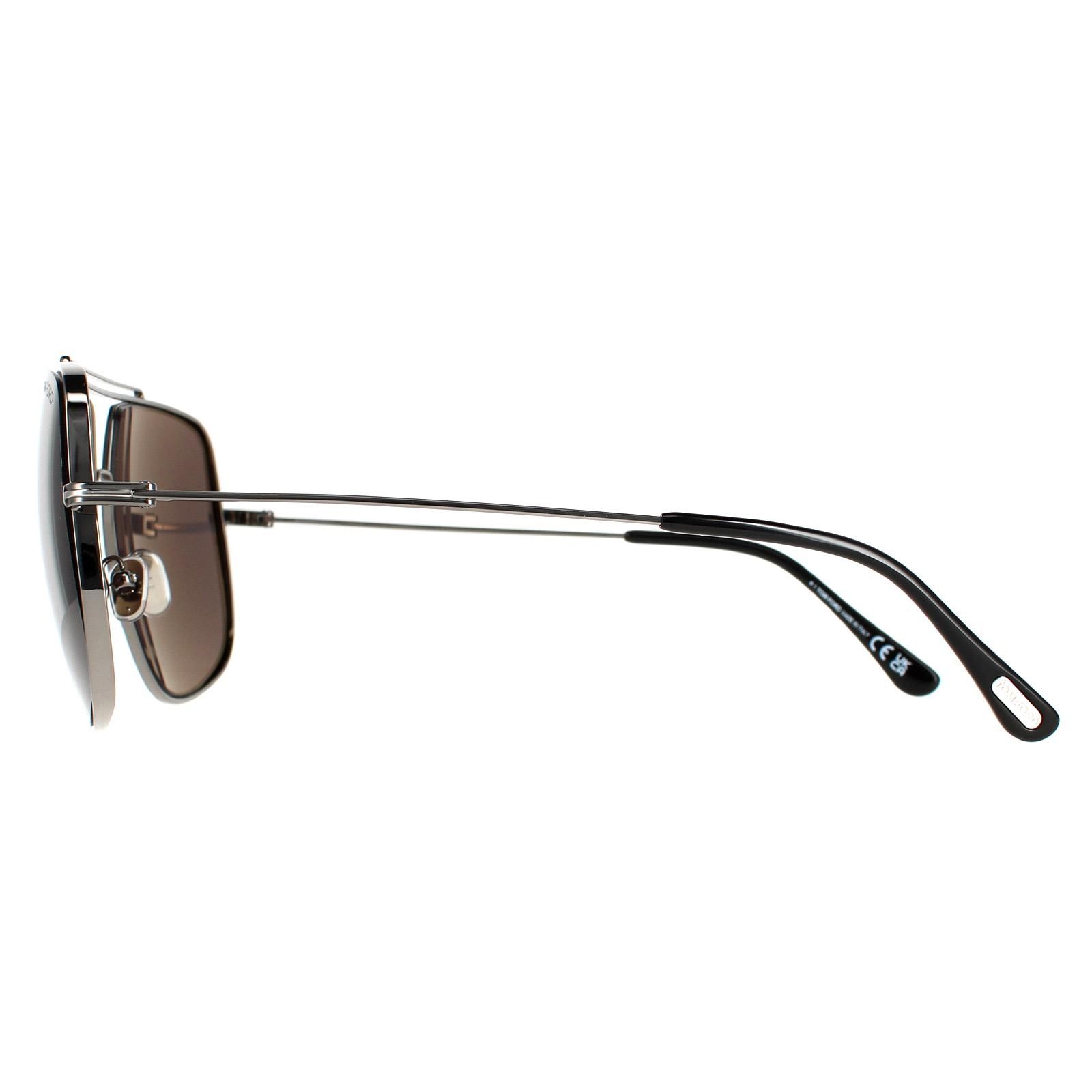 Tom Ford Aviator Mens Ruthenium Grey FT0927 Liam Sunglasses are an oversized square aviator design crafted from lightweight metal and feature a distinctive double brow bar and thin metal temples subtly displaying the Tom Ford T logo.