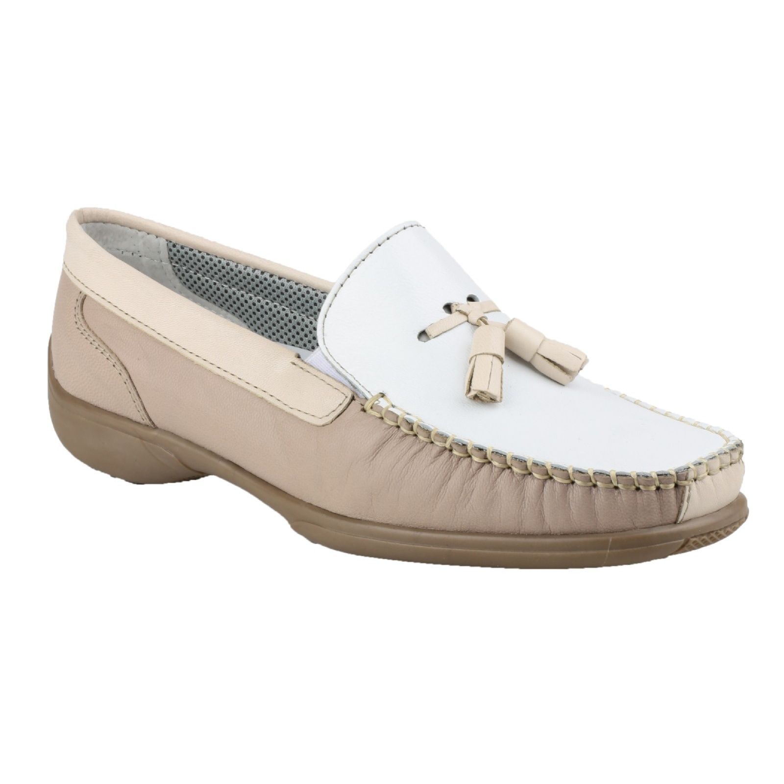 Cotswold Womensladies Biddlestone Tassle Detail Moccasin Whitebeigetan 0940