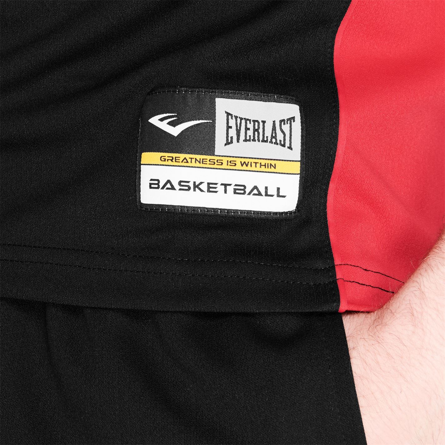 <h2>Everlast Basketball Jersey Mens</h2>
Show off your skills on the court whilst staying cool under pressure in this Everlast Basketball Jersey. The jersey is designed with a v-neck collar and a sleeveless style for a comfortable fit and benefits from a mesh back panel for breathability and ventilation to improve body temperature. Contrasting panels and Everlast branding finishes off the design of the jersey for a great look.

> Mens basketball top
> Sleeveless
> V-neck
> Mesh back
> Contrasting panels
> Everlast branding
> 100% polyester
> Machine washable