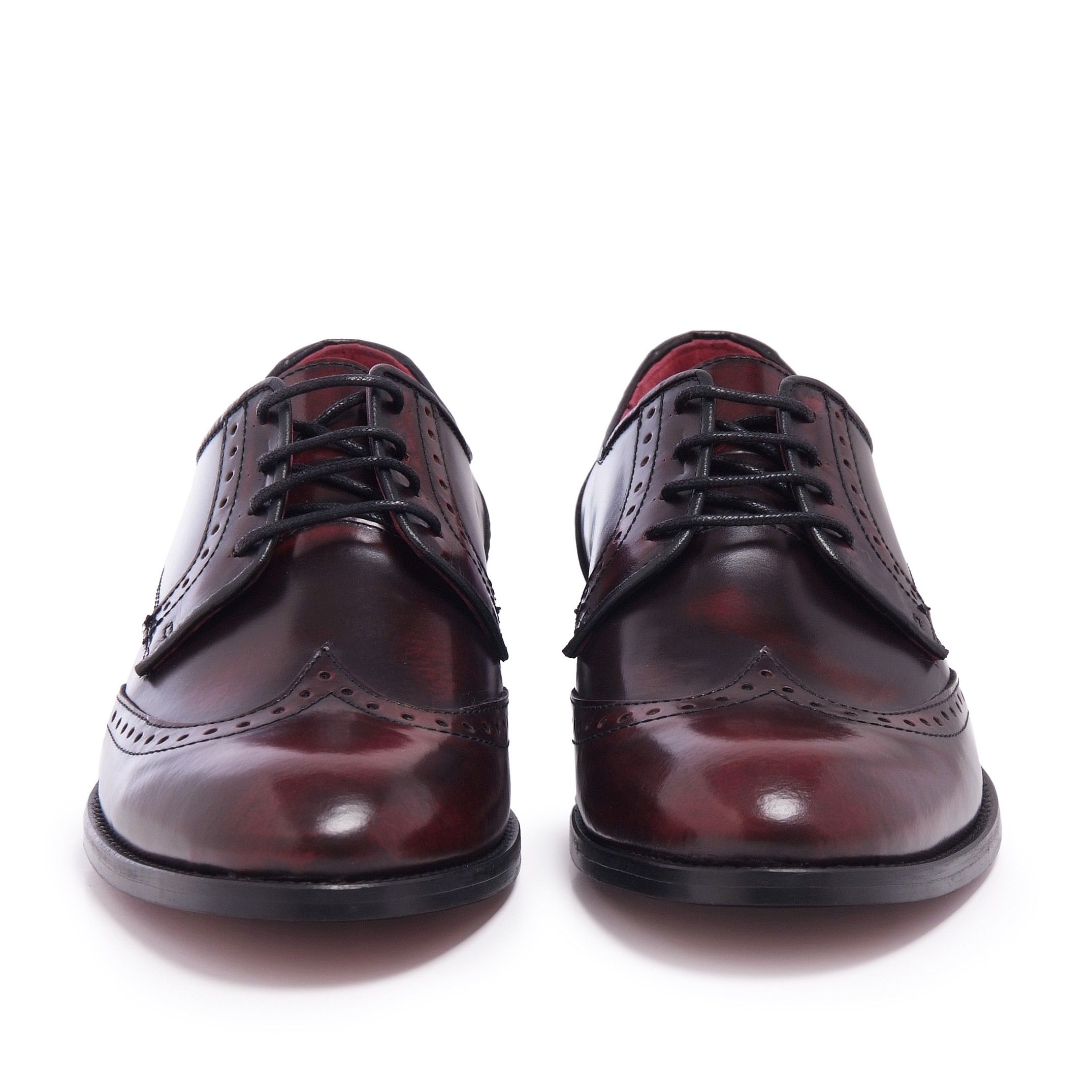 Blucher leather shoes. Upper and inner made of leather. Rubber sole. Made in Spain. By Castellanisimos
