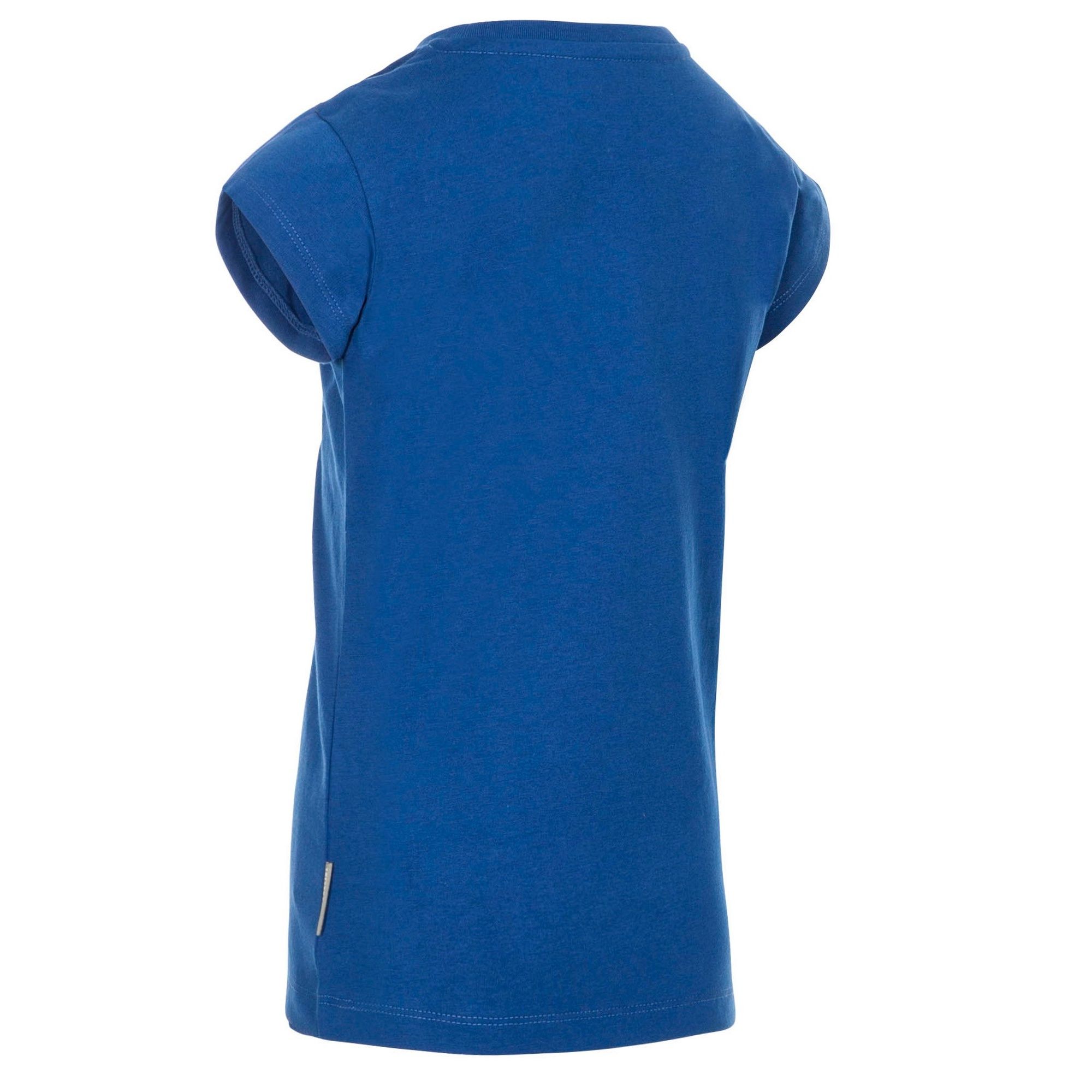 60% Cotton, 40% Polyester. Round neck. Print on the front. Quick dry. Trespass Childrens Chest Sizing (approx): 2-3 Years - 21in/53cm, 3-4 Years - 22in/56cm, 5-6 Years - 24in/61cm, 7-8 Years - 26in/66cm, 9-10 Years - 28in/71cm, 11-12 Years - 31in/79cm.