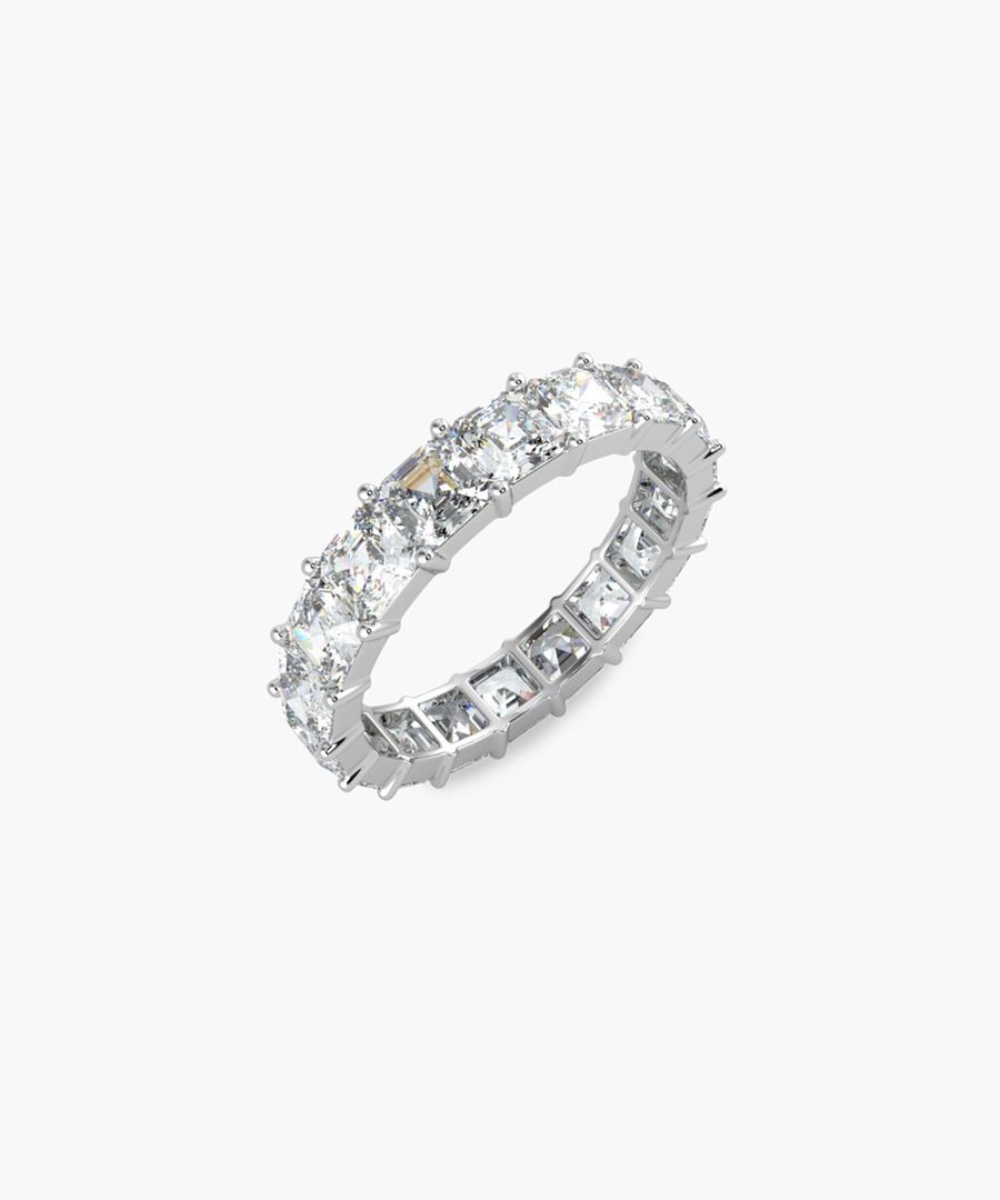 Add a touch of sparkle to your jewellery box with an exquisite piece.