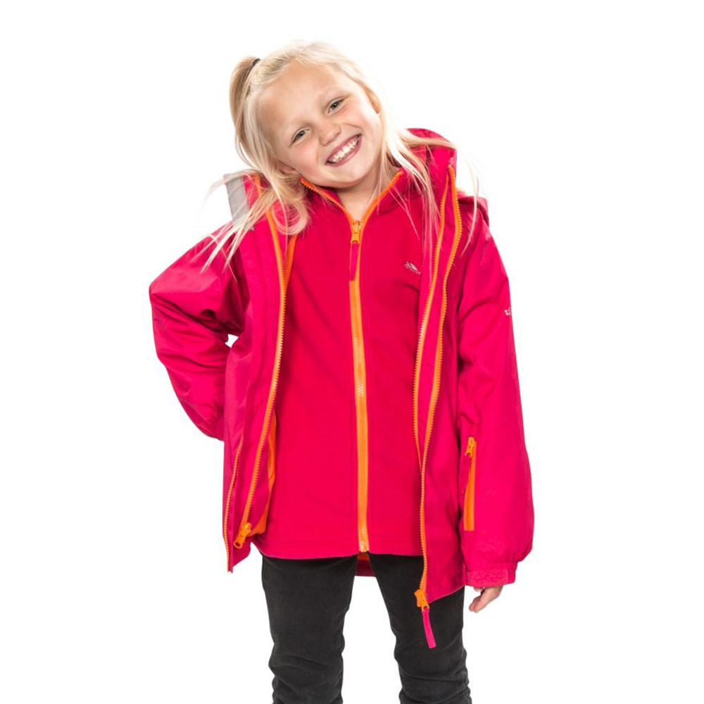 3 in 1 jacket. Concealed fold away hood in the collar. 2 zip pockets. Adjustable cuffs. Hem drawcord. Matching inner fleece jacket. Reflective piping. Waterproof 3000mm, windproof, taped seams. Shell: 100% Polyester Pongee PVC, Lining: 100% Polyester, Inner fleece: 100% Polyester. Trespass Childrens Chest Sizing (approx): 2/3 Years - 21in/53cm, 3/4 Years - 22in/56cm, 5/6 Years - 24in/61cm, 7/8 Years - 26in/66cm, 9/10 Years - 28in/71cm, 11/12 Years - 31in/79cm.