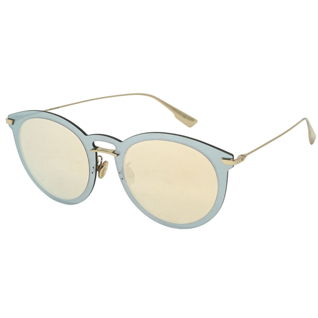 Dior DIORULTIMEF LKS Sunglasses. Lens Width = 53mm. Nose Bridge Width = 22mm. Arm Length = 145mm. Sunglasses, Sunglasses Case, Cleaning Cloth and Care Instructions all Included. 100% Protection Against UVA & UVB Sunlight and Conform to British Standard EN 1836:2005