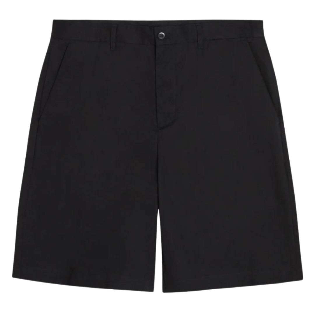 Fred Perry S1507 102 Black Shorts. Fred Perry Black Shorts. 4 Pockets. 100% Cotton. Zip Fly With Button Closure. Style: S1507 102