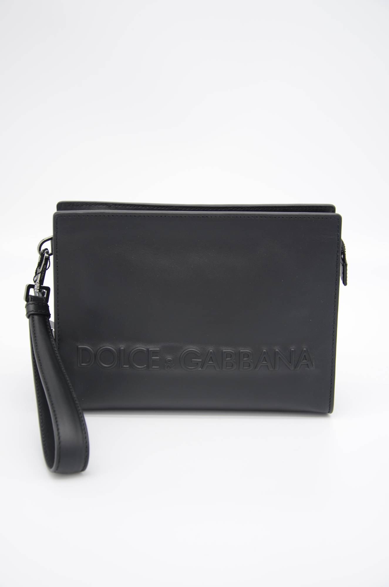 Dolce & Gabbana Men Leather Clutch Bag
With Dolce & Gabbana Logo
With Zipper