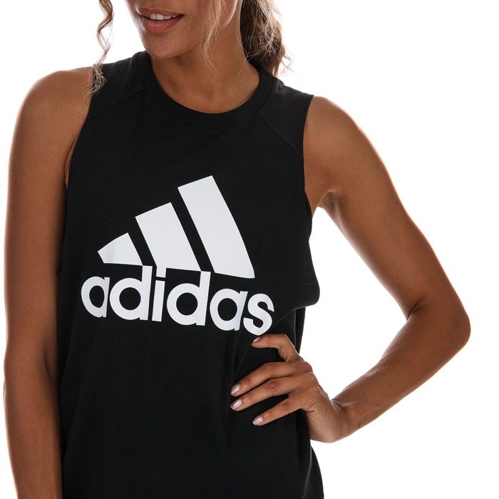 Womens adidas Badge Of Cotton Tank Top in black.- Ribbed crew neck.- Sleeveless.- Bold adidas Badge of Sport on the chest.- Curved hem.- Regular fit.- 100% Cotton.  Machine washable.- Ref: GC6959