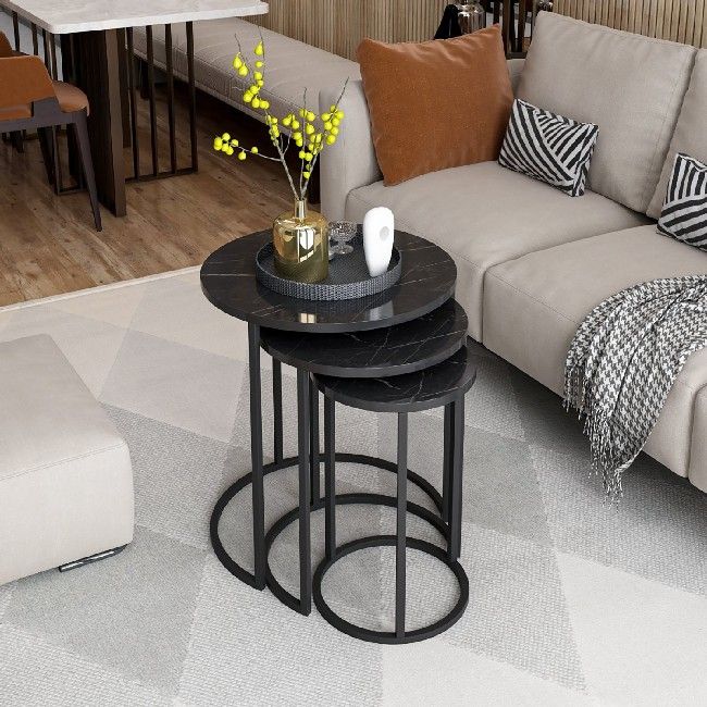 This stylish and functional coffee table is the perfect solution for furnishing the living area and keeping magazines and small items tidy. Easy-to-clean, easy-to-assemble kit included. Color: Black | Product Dimensions: W50xD50xH58 cm | Material: Melamine Chipboard | Product Weight: 9,5 Kg | Supported Weight: 20 Kg | Packaging Weight: W60,5xD58xH14,5 cm Kg | Number of Boxes: 1 | Packaging Dimensions: W60,5xD58xH14,5 cm.