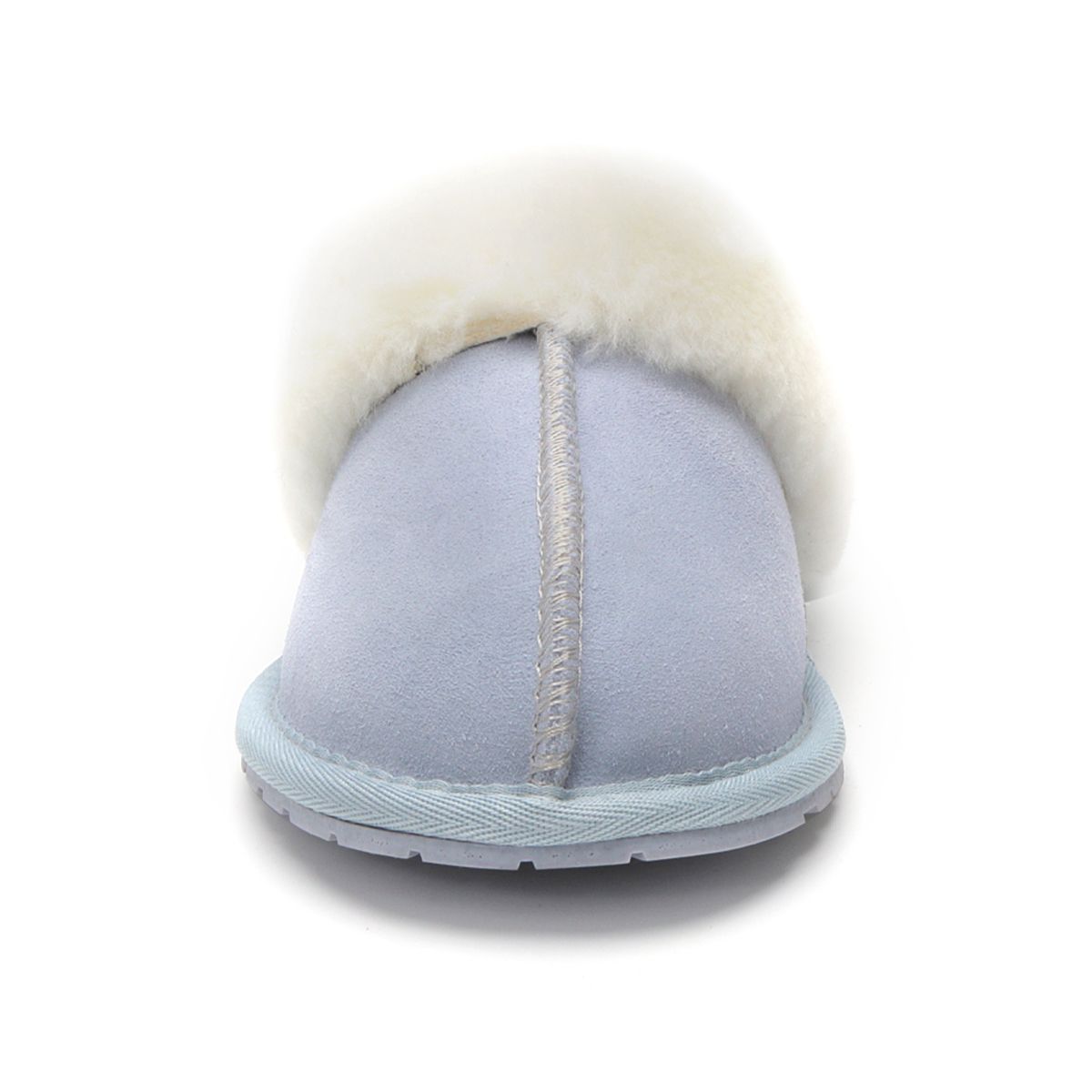 DETAILS





Extremely comfortable slip-on slipper

Soft premium genuine Australian Sheepskin wool lining
Full premium leather Suede upper with Australian sheepskin insole
Sustainably sourced and eco-friendly processed
Unisex sheepskin slipper – the perfect home accessory 
Soft Rubber outsole – highly durable and lightweight
Firm wool pelt for superior warmth
100% brand new and high quality, comes in a branded box, suitable for gifting