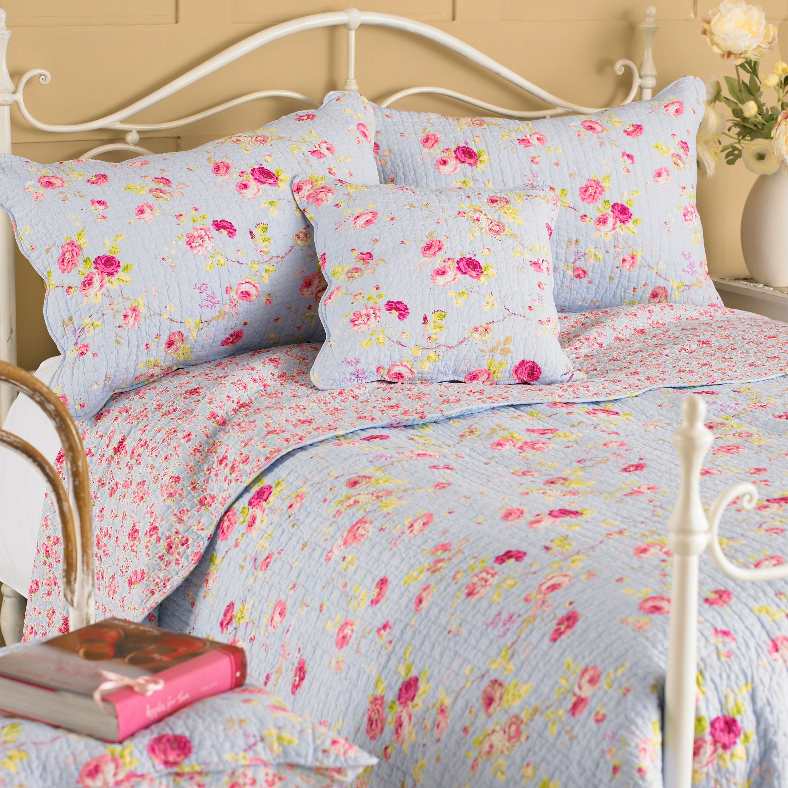 Honeypot Lane Bedspread