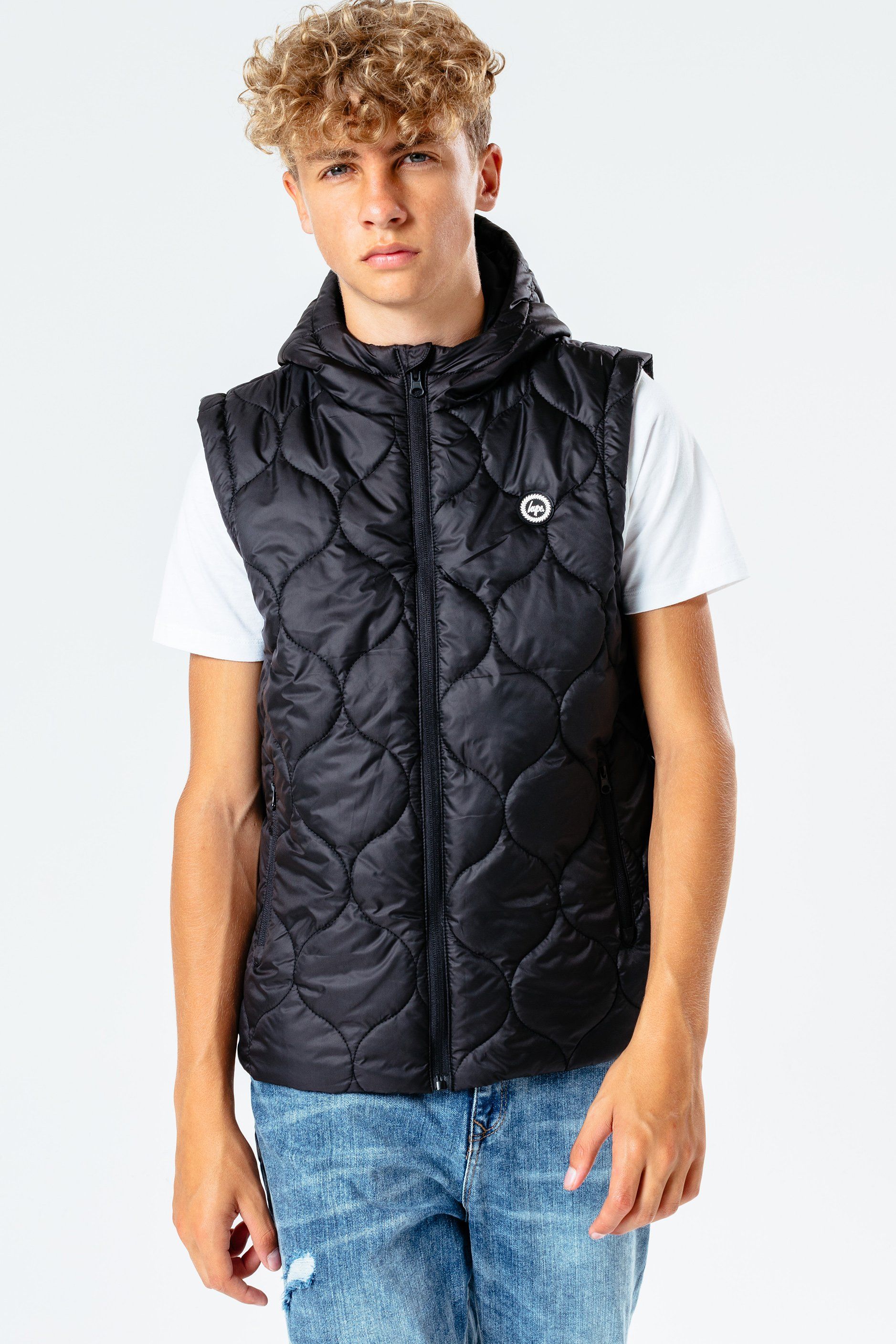 The HYPE. black gilet, the perfect in-between when your mum says you need to wear a jacket. With an 's' quilt detail in the upmost comfort fabric. Perfect to wear with a white long-sleeved t-shirt and denim jeans. Machine wash at 30 degrees.