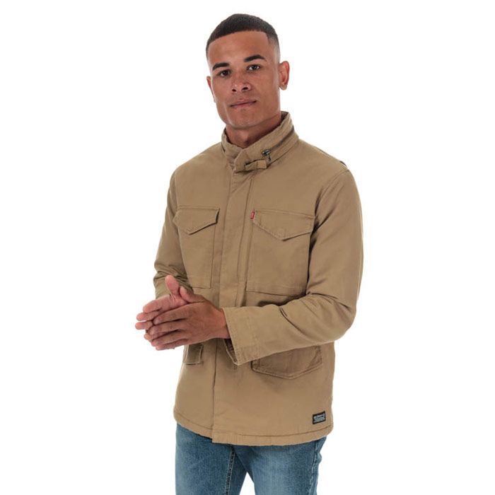 Mens Levi’s Sherpa Field Coat in harvest gold.<BR><BR>- Drawcord-adjustable hood; can be rolled away and zipped into collar.<BR>- Full zip fastening with storm placket.<BR>- Long sleeves with hook and loop adjustable cuffs.<BR>- Four flap pockets to front.<BR>- Adjustable drawcord at inner waist.<BR>- Warm Sherpa lining at body. <BR>- Fully lined.<BR>- Levi’s logo tabs at left chest pocket and above left hem.<BR>- Standard fit.<BR>- Body: 98% Cotton  2% Elastane.  Lining: 100% Polyester.  Filling: 100% Polyester.  Machine washable. <BR>- Ref: 85432-0000