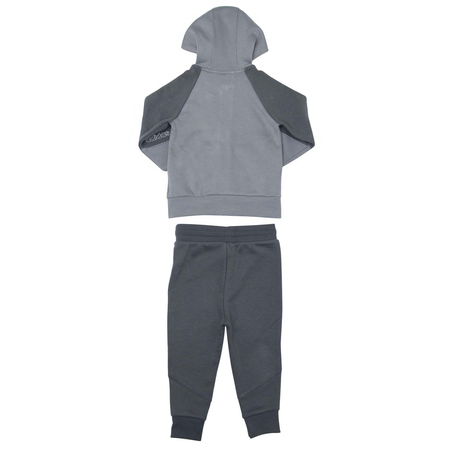 Baby adidas Originals SPRT Full-Zip Hoody Set in grey.Top:- Lined hood.- Ribbed cuffs and hem.- Long sleeves.- Kangaroo style pocket to front.- Regular fit.- Main material: 70% Cotton  30% Polyester (Recycled). Pants: - Drawcord on ribbed waist.- Ribbed cuffs.- Fleece.- Trefoil logo printed at left thigh.- Regular fit.- Main material: 70% Cotton  30% Polyester (Recycled). - Ref: H25240