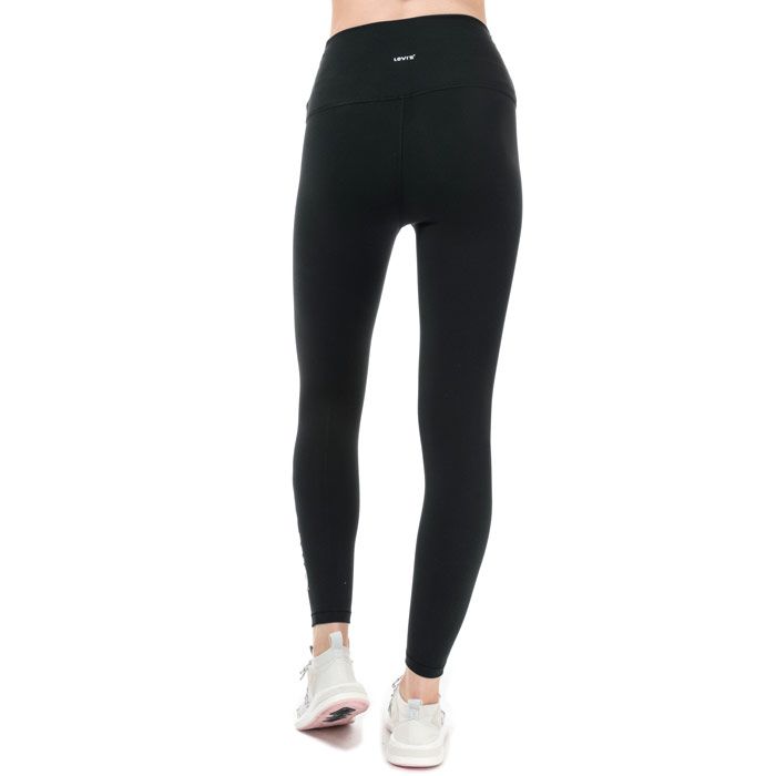 Womens Levi’s Logo Leggings in jet black.<BR><BR>- Wide  flat stretch waistband.<BR>- Flatlock seams for a smooth  comfortable fit.<BR>- Levi’s branding at left leg and rear waist.<BR>- Super soft  stretch jersey construction.<BR>- Mid rise.<BR>- Regular fit.<BR>- Inside leg length measures 26“ approximately.<BR>- 86% Polyamide  14% Elastane.  Machine washable.<BR>- Ref: 85894-0002<BR><BR>Measurements are intended for guidance only.