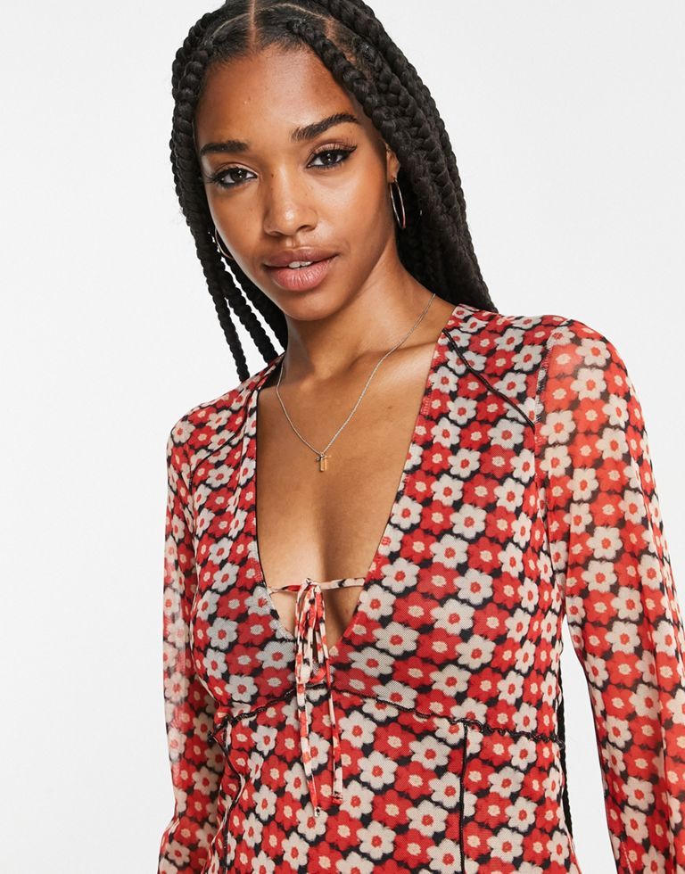 Tall lettuce edge mesh mini tea dress in red and white floral