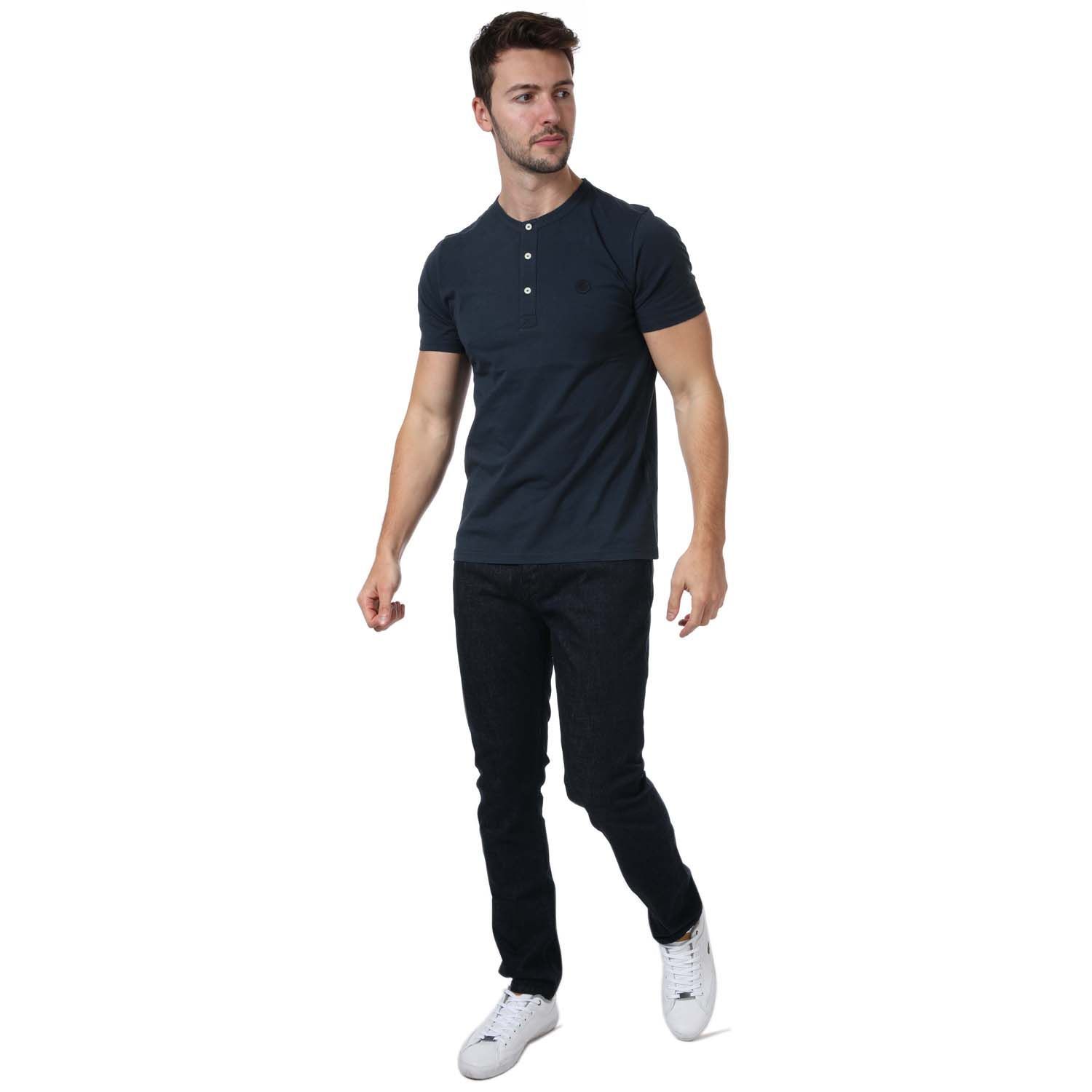 Mens Pretty Green Beta Henley T- Shirt in navy.- Grandad collar.- 3 button placket.- Pretty Green logo embroidered at the chest.- Slim fit.- 100% Organic Cotton. Machine washable.- Ref: G21Q3MUJER898N