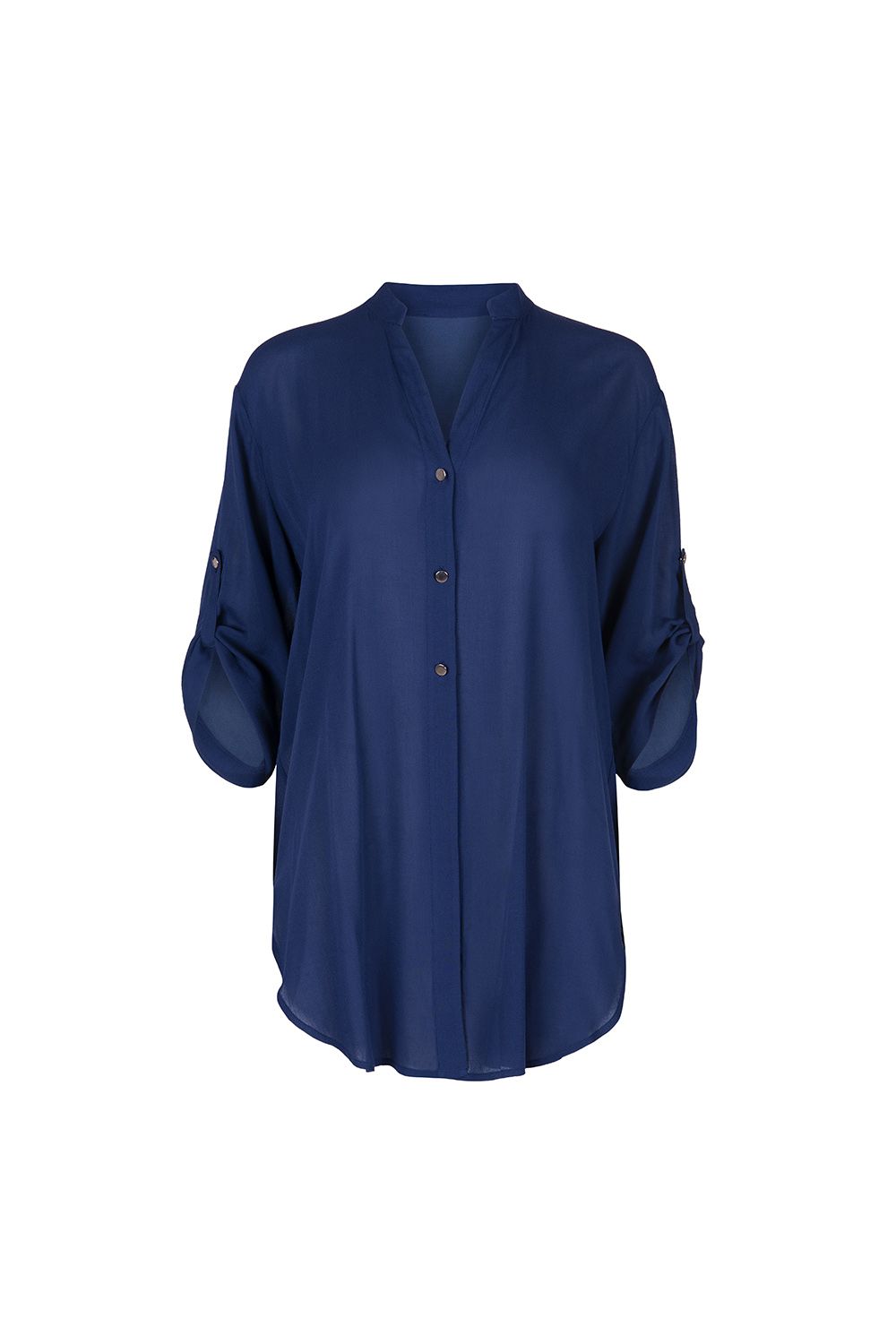 This ¾ length sleeve blouse from the Lisca ‘Panama’ range is modern and comfortable. Features front buttoning, slits in the side seams and is loose-fitting for optimum comfort.