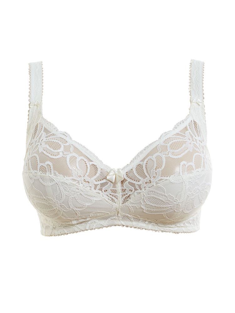 Fantasie Jacquline Soft Cup Bra, Offering amazing support and giving you the best comfort with its unwired cups, yet gives you a very secure fit. Made from a soft French lace featuring floral embroidery for a feminine elegant feel. 100% one for your lingerie collection.