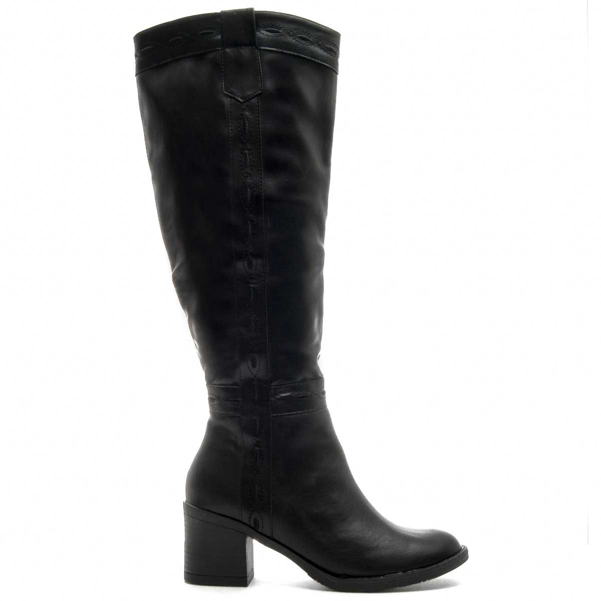 Capsula Kylie collection. High Comfortable Woman Boot. Comfortable wide heel. Material adaptable to the leg. Zip closure on the side. Previous and later buttress. Anti-slip rubber floor. Inner textile material. Padded template. Sewing doubly reinforced. Comfortable Hormo. Easy to clean material.
