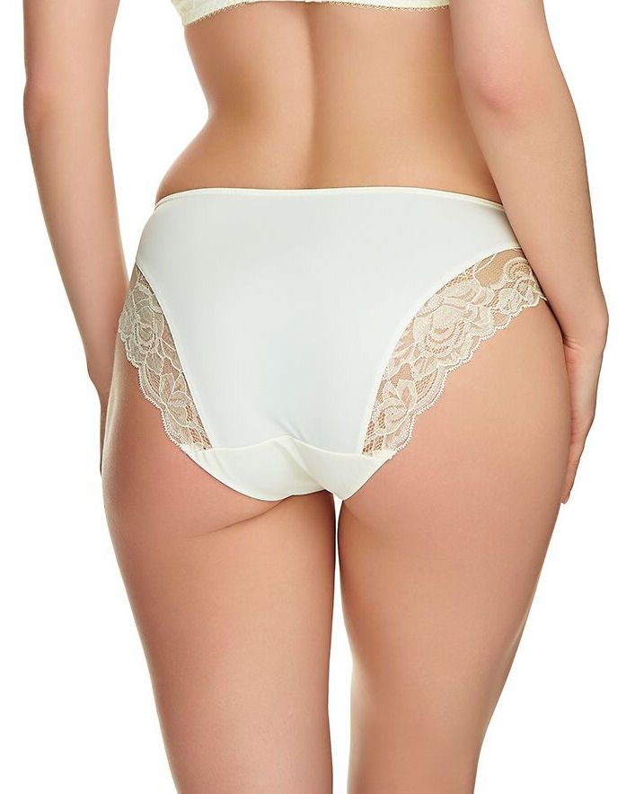Perfect for everyday wear, these Rebecca Lace briefs from Fantasie feature smooth fabric paired with delicate floral lace accents. The back offers fuller coverage which creates a flattering look, paired with the scalloped lace edges that add a feminine touch. Finished with a small satin bow.
