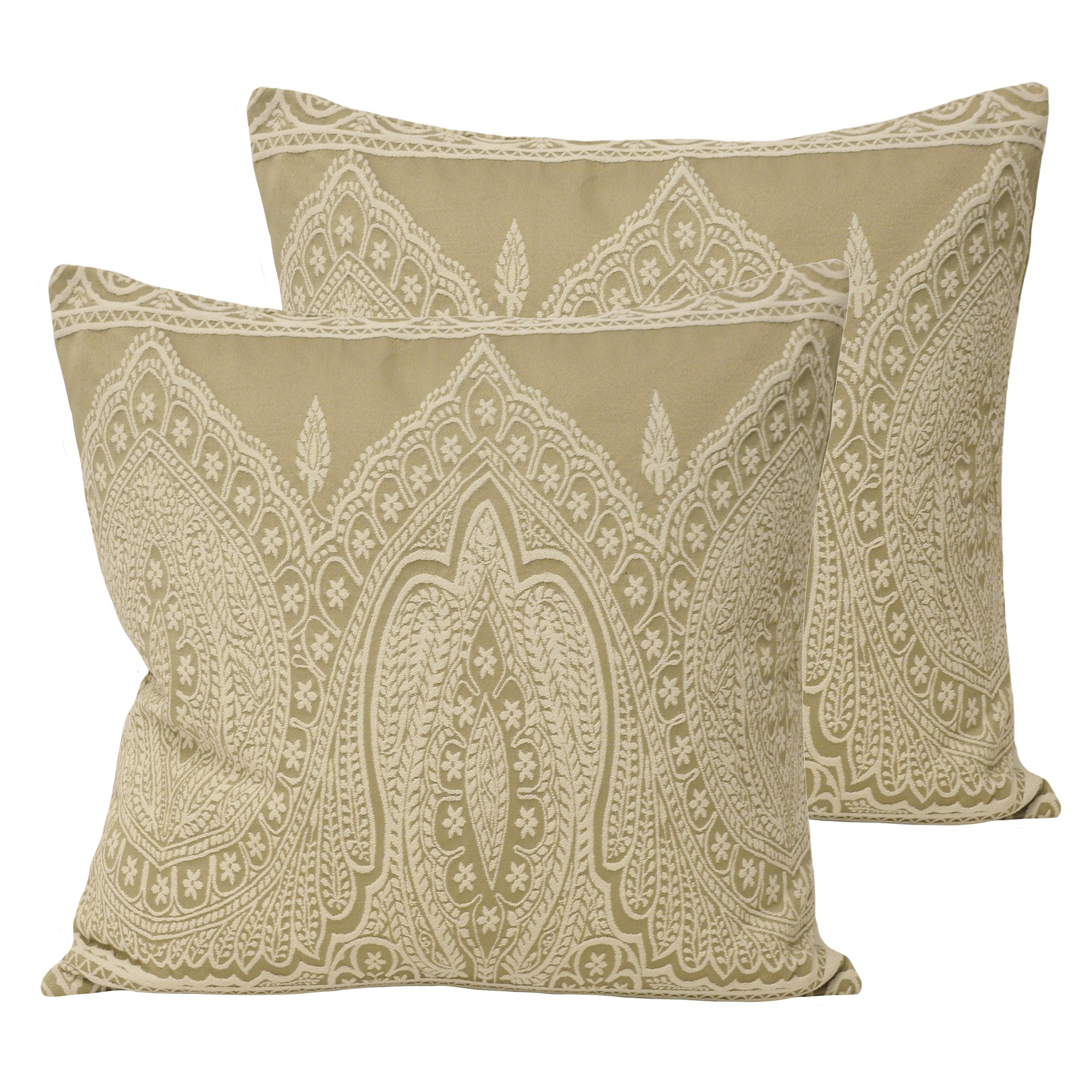 The striking paisley pattern, sometimes referred to as the Persian pickles pattern, has been a popular choice in interior decor for centuries. The Paisley cushion cover comes embellished with a traditional paisley pattern for a contemporary look, which will work in tandem with a range of furniture and decor. Complete with knife edging and a hidden zip design you'll fall in love with this cushion cover instantly. Manufactured to the highest standards this exquisite cushion is made from polycotton fabric making it an ideal choice for beds and sofas. Fully machine washable at 40 degrees this cushion cover is easy to care for. Iron on a cool setting for the best finish.