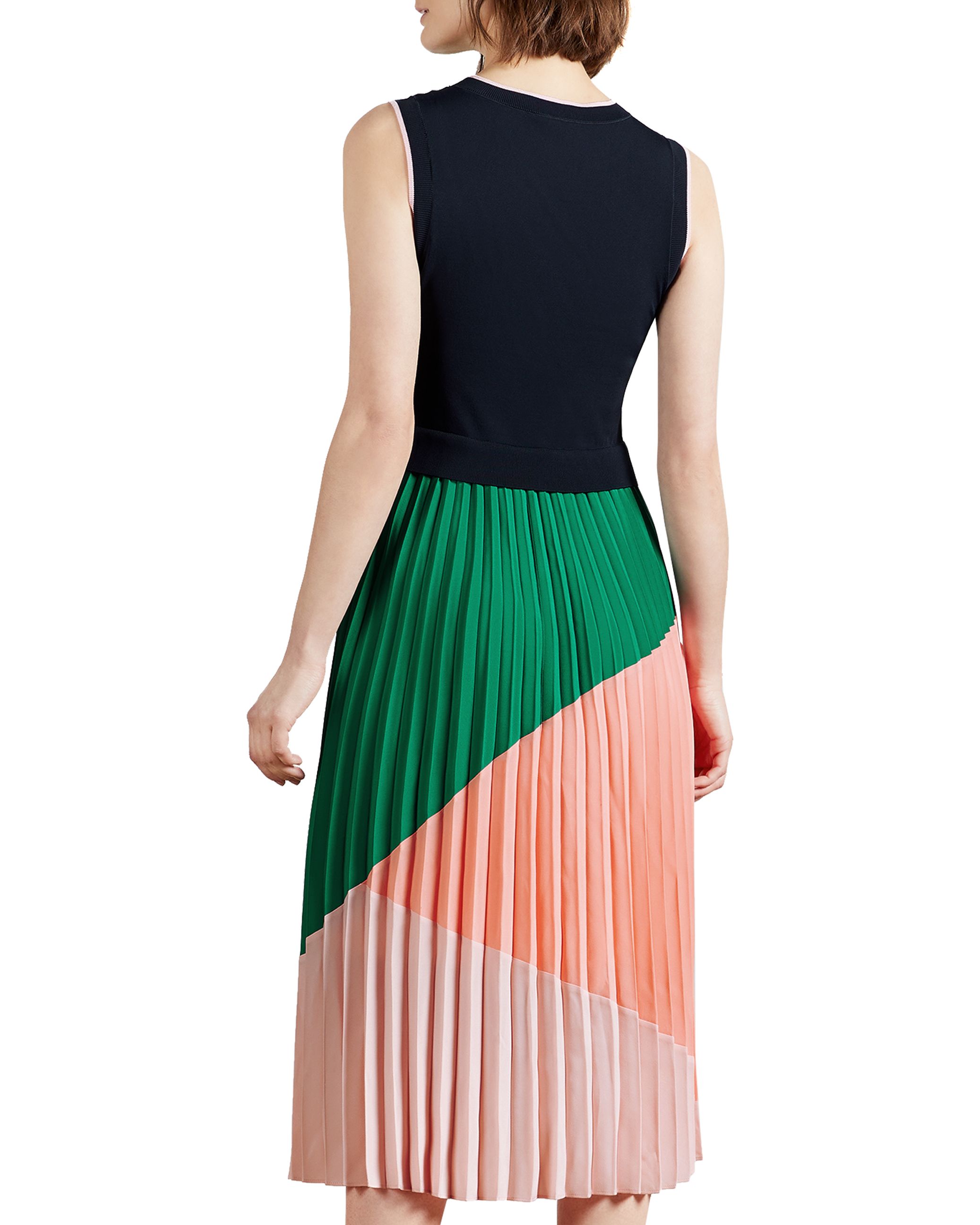 contrast pleat mockable midi dress