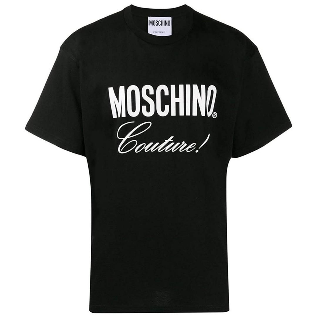 Moschino A0710 5240 1555 T-Shirt. Oversize Fit. 100% Cotton. Branded Logo Print On Front. Short Sleeves. Round Crew Neck