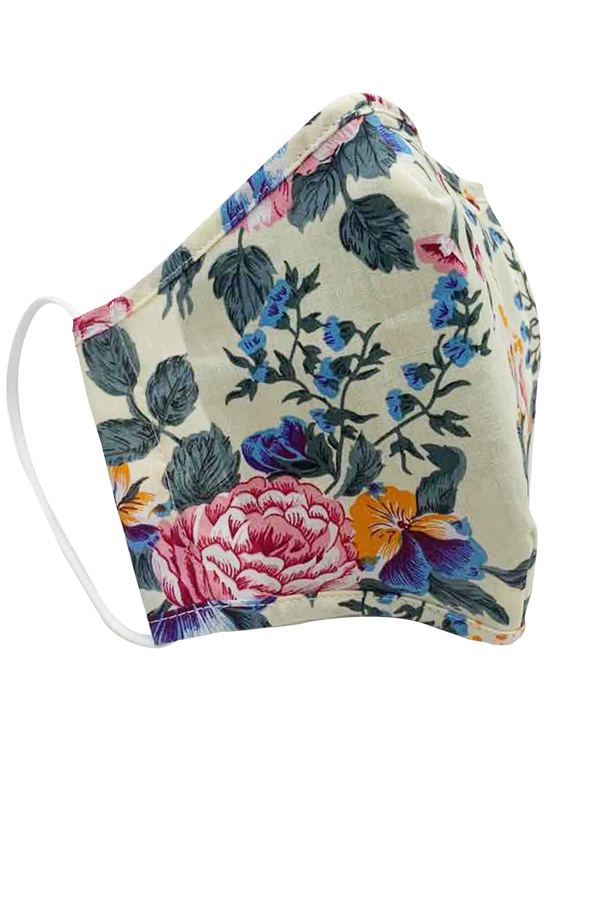 Colourful, comfortable (and crafted from cotton), choose this Retro Floral Face Mask for your essential trips. It's made from the end of our fabric rolls, so it's sustainable and kind to the planet.Please remember it is a non-medical mask and not PPE. Wash your hands before and after putting on the covering.One Pound from each covering is donated to Sufra, a charity that supports and provides food for people in extreme poverty.  100% Cotton, Lining:100% Cotton