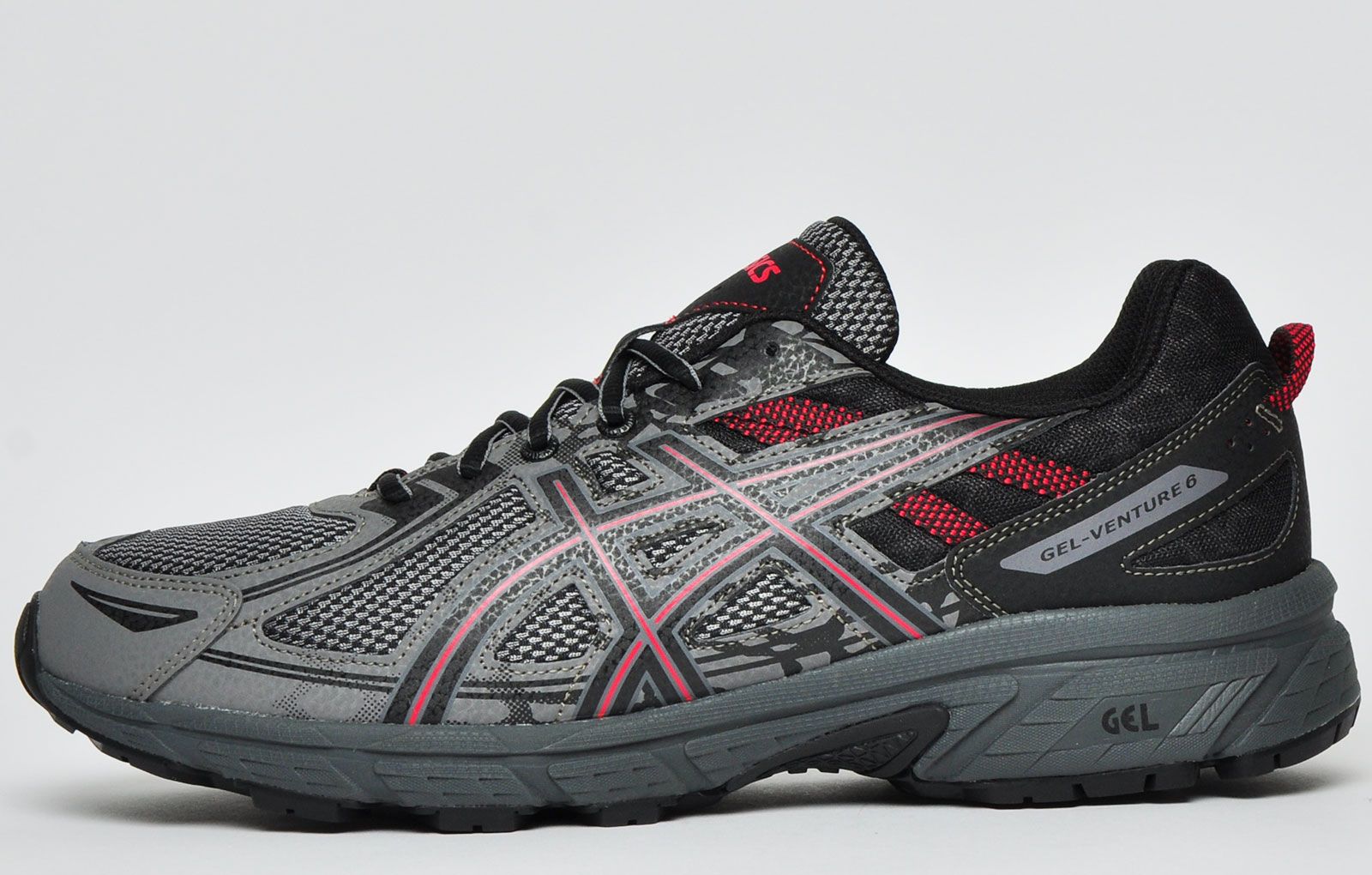 <p>These Asics Gel Venture 6 men’s all-terrain trail running shoes will provide excellent support and traction no matter what comes your way. Featuring a practical lugged outsole that offers grip on uphill and downhill conditions. Whether you’re a beginner or professional, these all terrain running shoes are perfect for you! Engineered from a fusion of textile mesh and synthetic materials, these Asics Gel Venture 6 men’s all-terrain running shoes feature a practical lightweight design with maximum performance capabilities, the Asics Venture 6 is a must have on and off road shoe that will deliver on every front.</p> <p>- Textile mesh upper construction enhances ventilation </p> <p>- Supportive synthetic overlays deliver the perfect fit </p> <p>- Stitched Toe Bumper delivers extra protection against trail hazards</p> <p>- Removable Sockliner delivers super comfy wear</p> <p>- Reaarfoot Gel cushioning system delivers shock resistance</p> <p>- Trustic system reduces weight whilst upkeeping the support </p> <p>- Asics Branding throughout</p>
