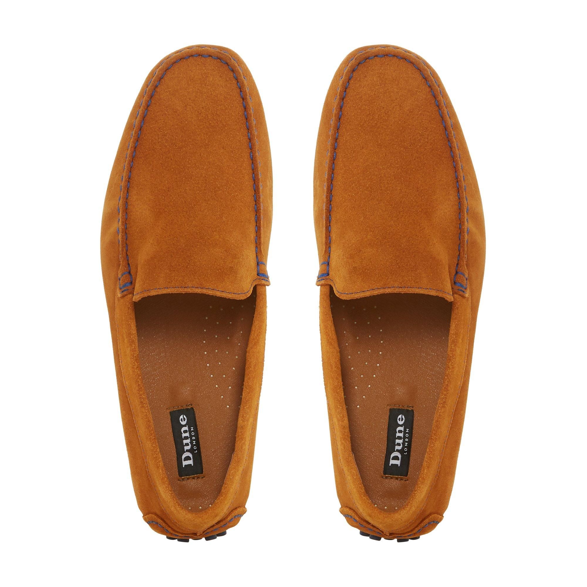 Create smart-casual looks with the Boabab loafer from Dune London. Showcasing a sleek driver design with contrast apron stitching. Complete with a smooth suede upper and practical rubber sole.