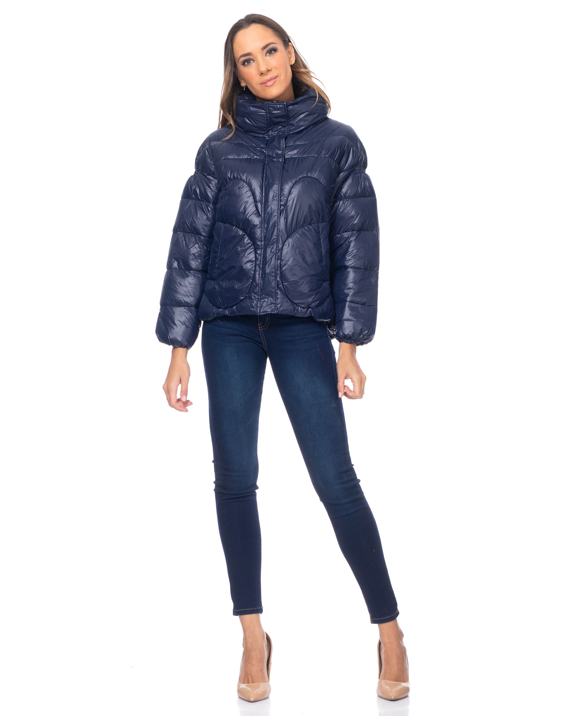 Short Down Quilted Oversize Jacket With Zipper And Tilted Pockets