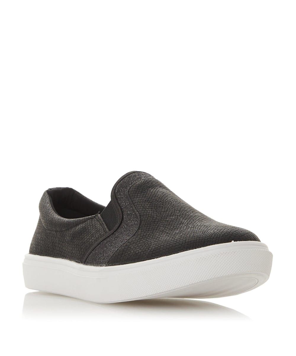 An elevated take on the skater slip-on. The Elsies trainer looks just as good with denim as office tailoring. It has a chunky rubber sole and is padded at the ankle for extra comfort.