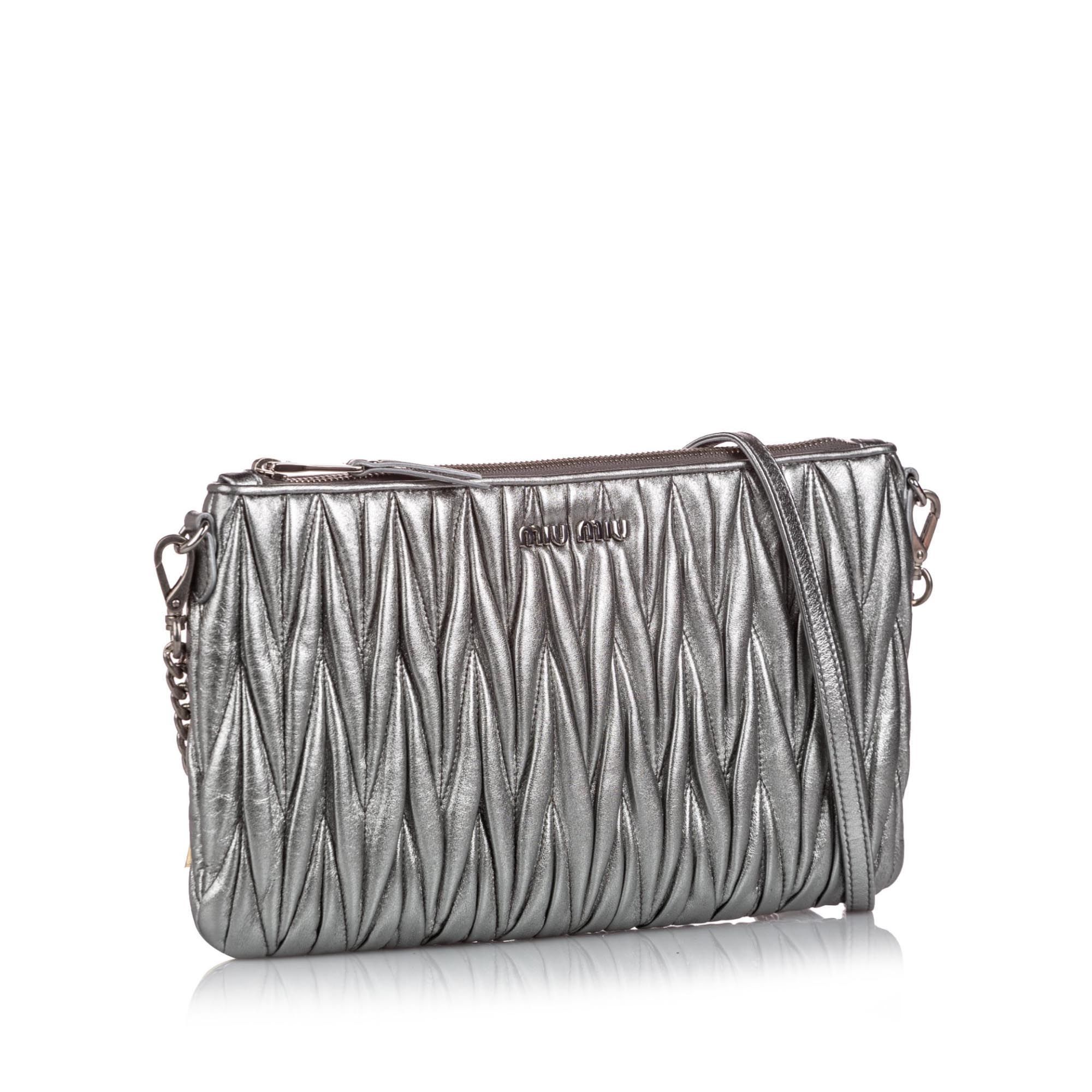 Chanel Silver Matelasse Metallic Leather Vintage Shoulder Bag