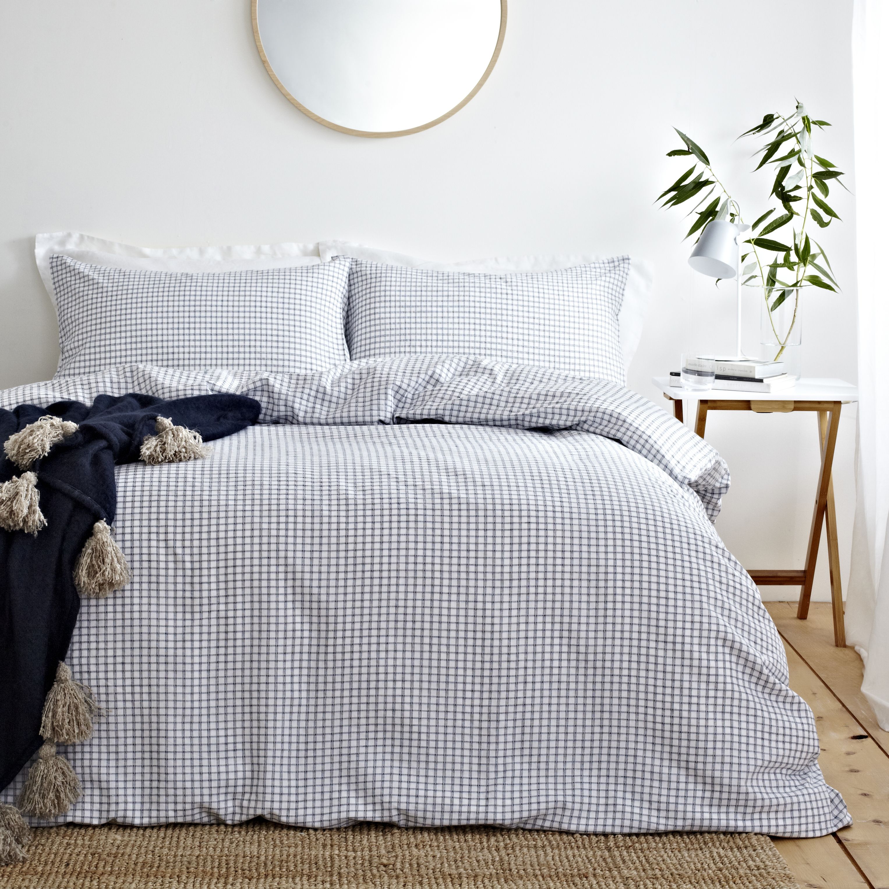 Invite some freshness into your bedroom décor with this modern, classic gingham style design. This duvet cover and pillow case set is perfect for creating a relaxed and easy living mood in your home. Perfecly light and airy for those summer months or warm and cosy for winter; this is the most versatile bedding you will ever own.