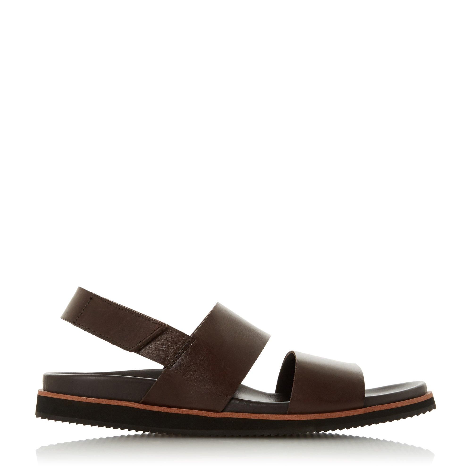 Upgrade your poolside edit with the Irons strap sandal from Bertie. Crafted in smooth leather, it features a sleek double strap design. With a classic wedge sole for style and comfort throughout the day.
