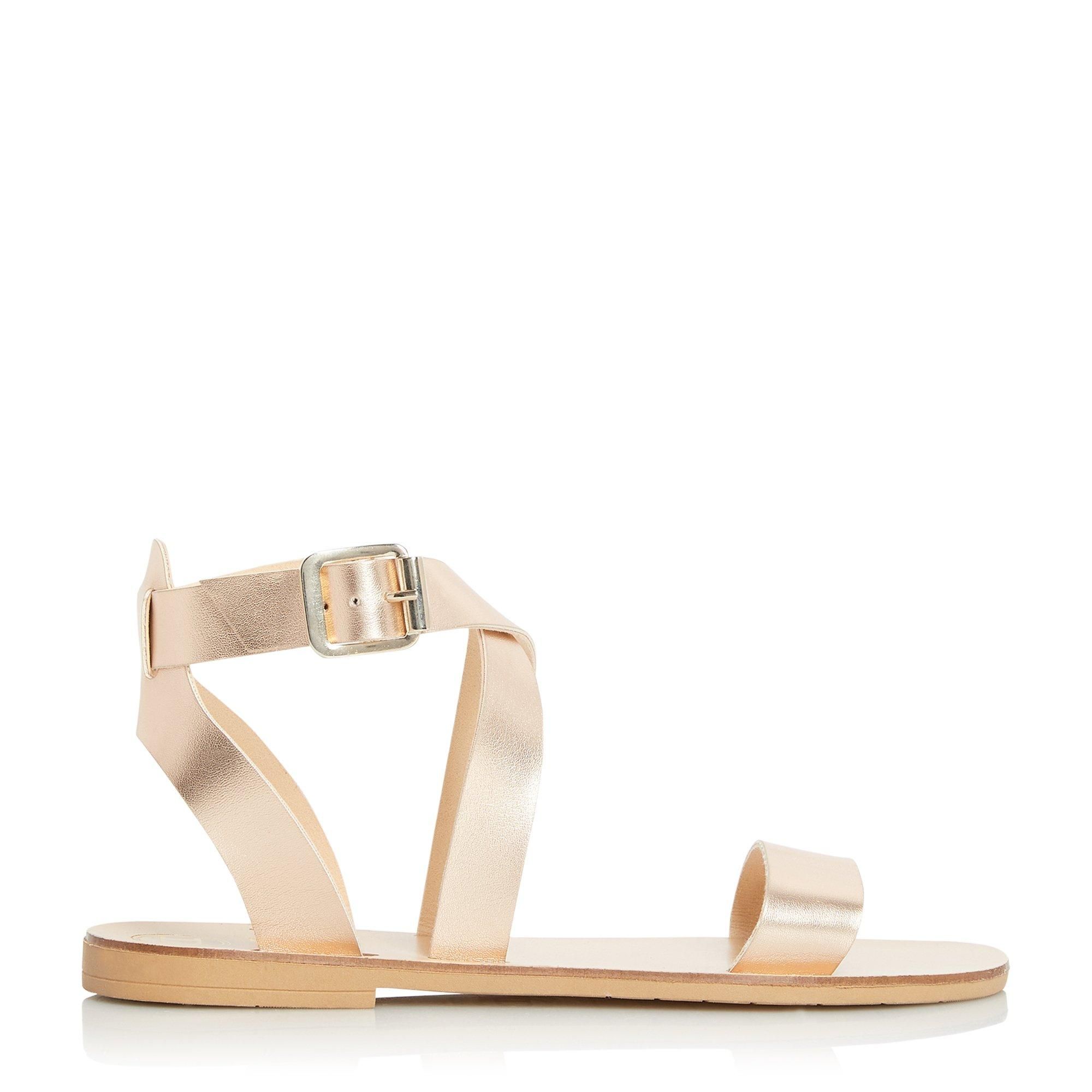 From Dune London, the Lottie sandal is a versatile summer style option. Made from leather, it showcases a multi strap design with an open toe. Complete with an asymmetric strap and secure buckle fastening.