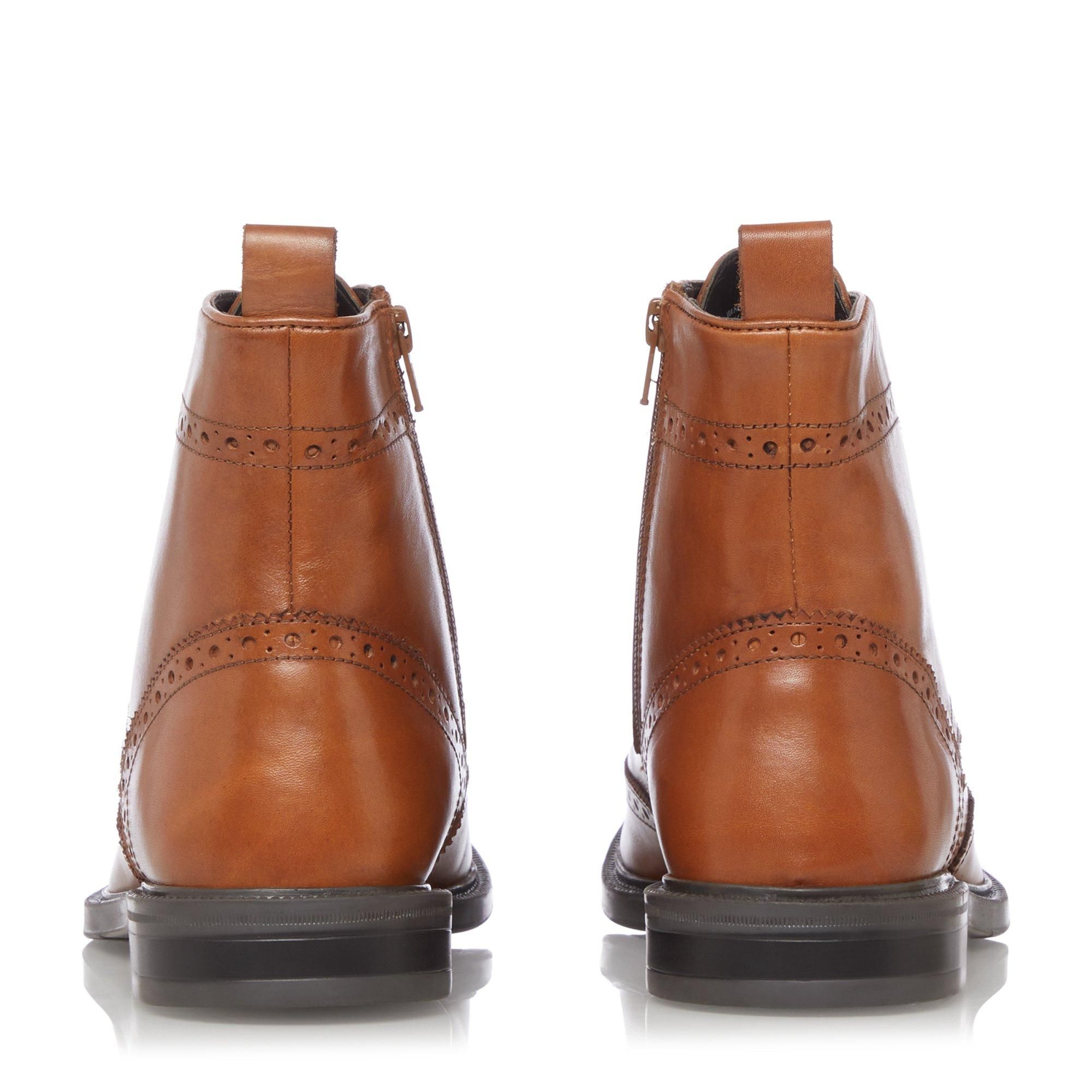 dune tan chigwell chukka boot
