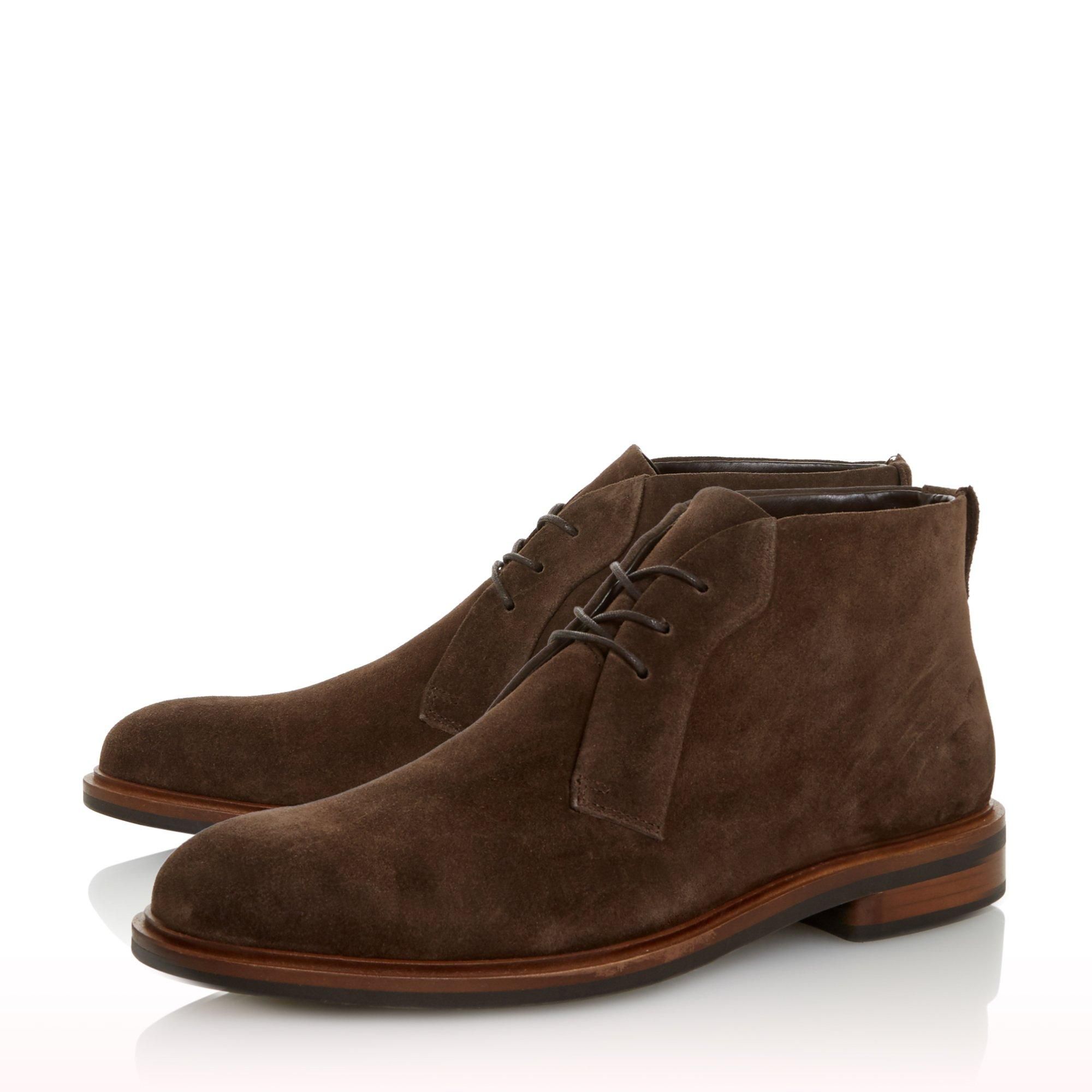 dune tan chigwell chukka boot