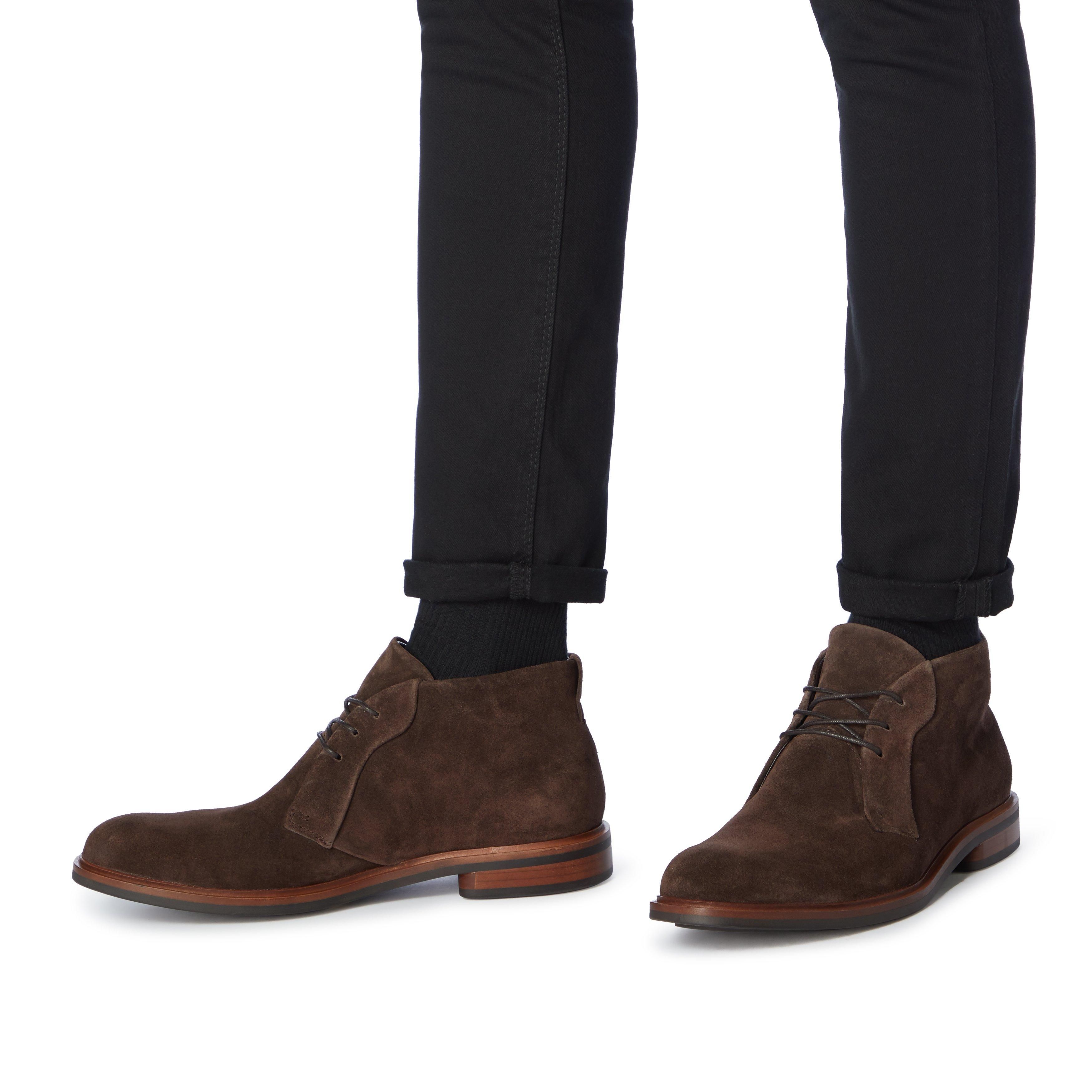 dune tan chigwell chukka boot
