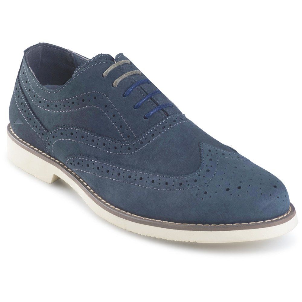 Shoe tip: Wingtip Detail: Punched detail through, Wing tip, decorative edges, contrast upper stitching Shoe fastener: Laces Pattern: Brogue, Wingtip