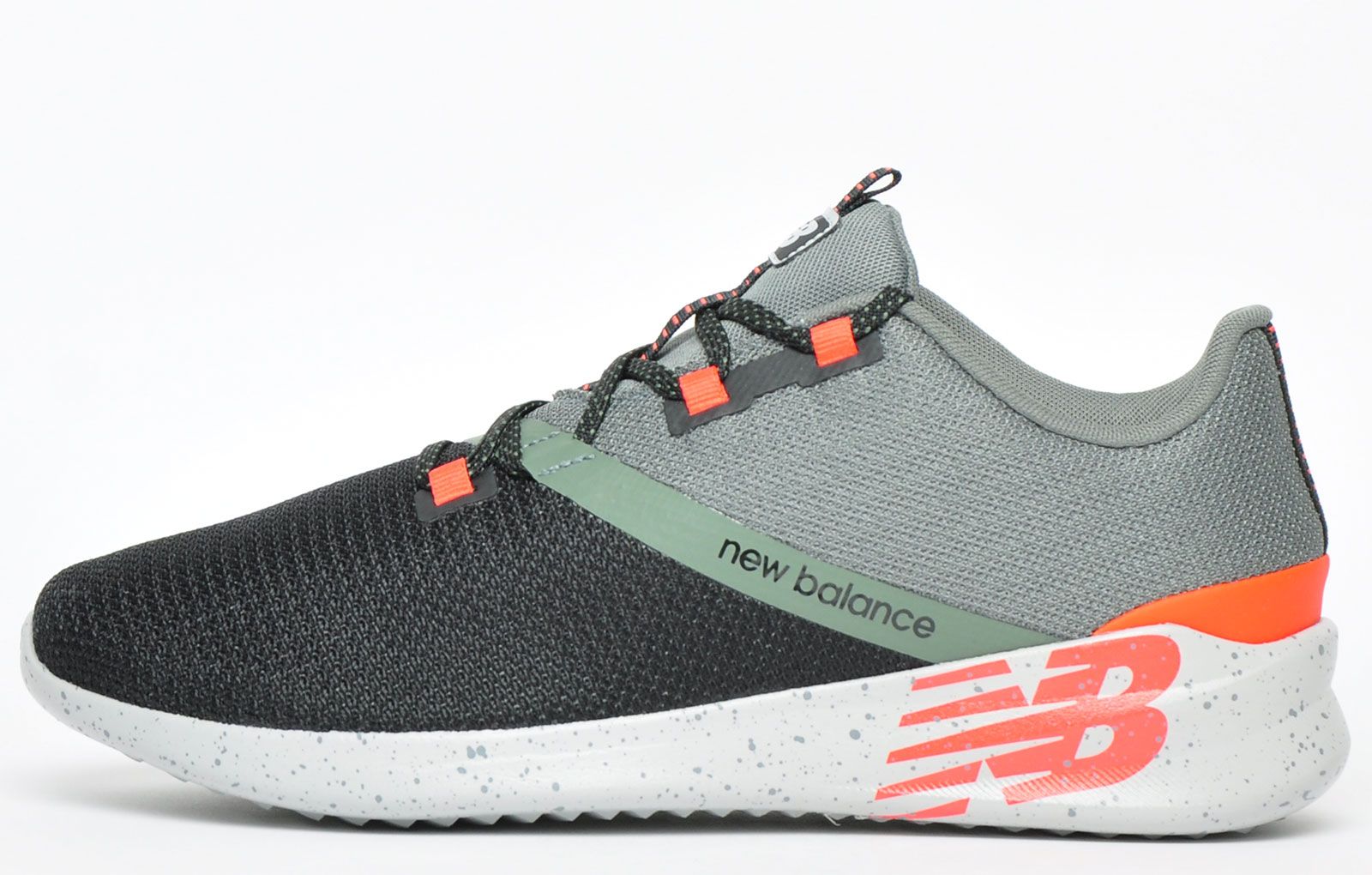These New Balance Cush+ District men’s running shoes are constructed to meet all of your training needs. Featuring a comfort foam insole insert with heel pillow, and a forefoot flex grooved outsole to allow extreme flexibility and comfortability during extensive workouts and intense runs. <p>These New Balance men’s running shoes features a Cush+ highly cushioned midsole to give superior support to your feet, excellent for clocking up the miles.</p> <p>- Secure lace up fastening</p> <p>- Superior Cush+ midsole provides exceptional shock absorption</p> <p>- Cushioned comfort insole</p> <p>- Padded ankle and heel collar</p> <p>- New Balance branding throughout</p>