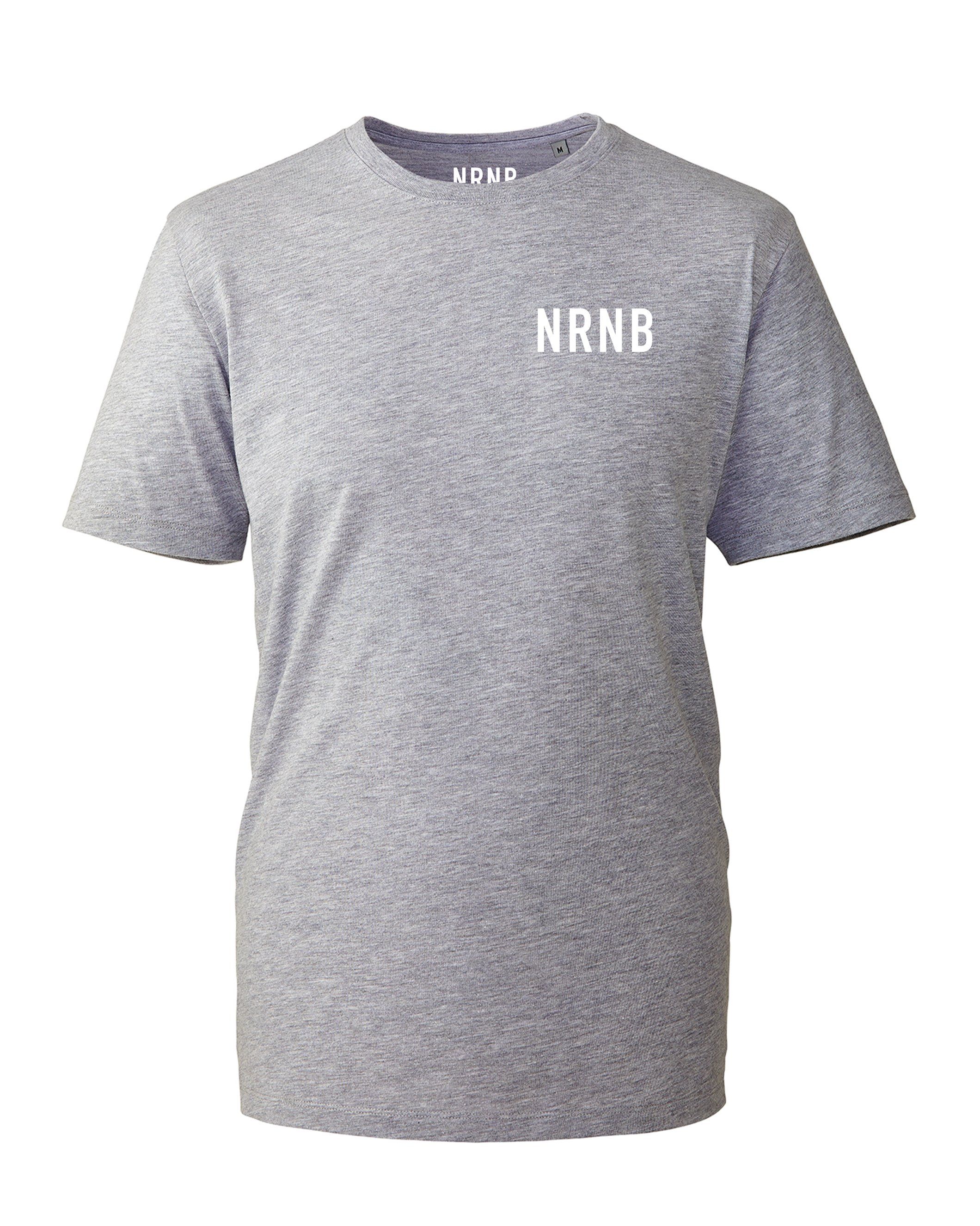Our entry tee has an incredibly soft-feel finish and the ultimate ribbed crew neck. All with chain stitch detailing on the shoulders and nape of the nec,. Wear it to perfection. Fashion fit.  Soft-feel finish.  Ribbed crew neck.  100% Organic cotton. 145gsm. S-34/36, M-38/40, L-42/44, XL-46/48, 2XL-50/52, 3XL-54/129