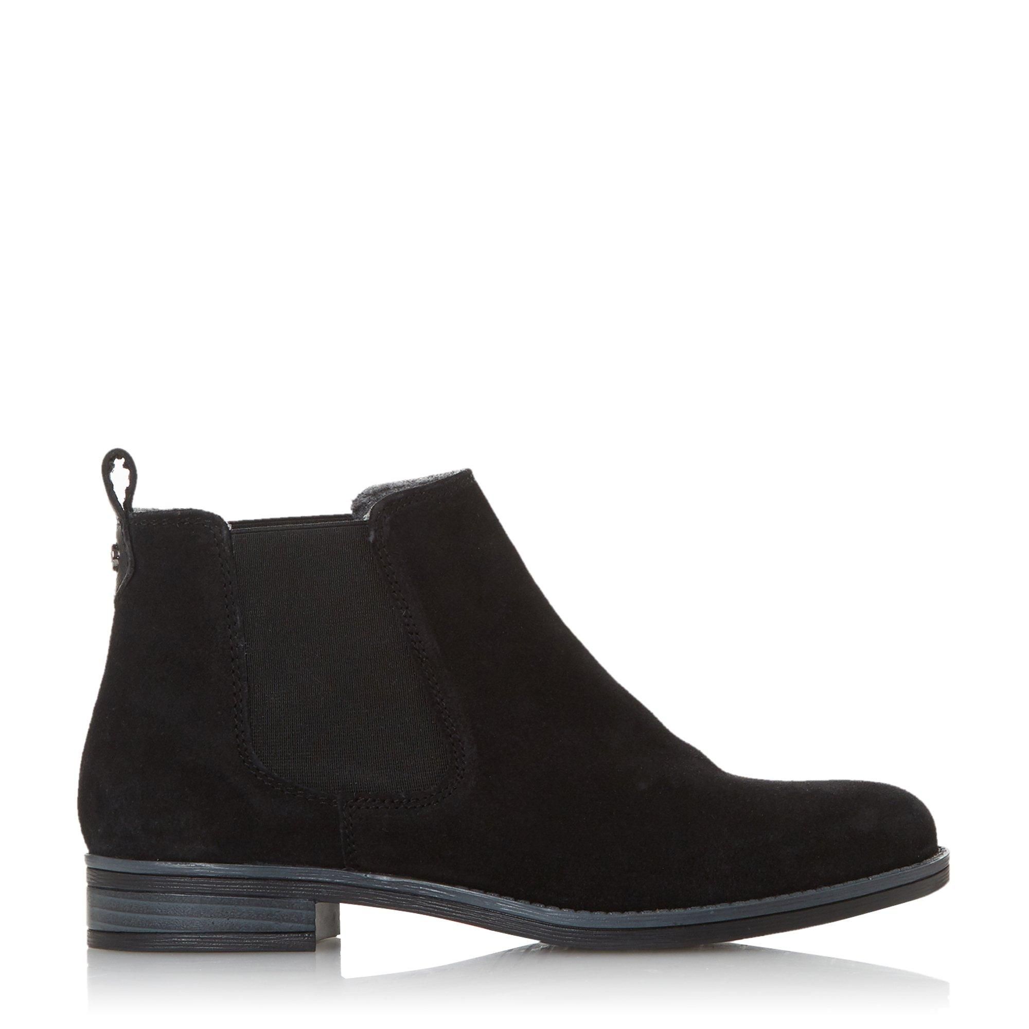 dune prompted chelsea boots