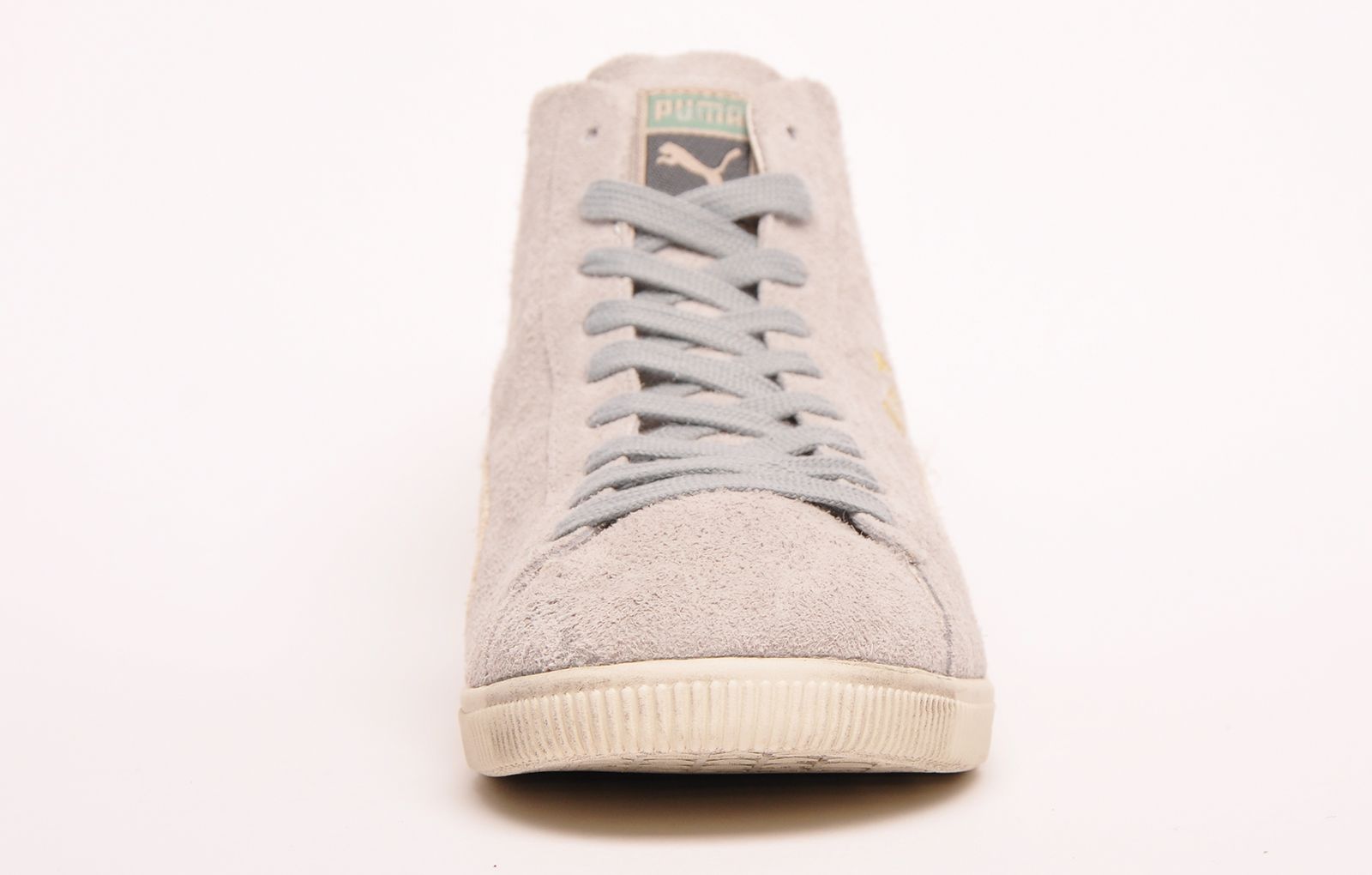 Puma Gylde Mid VTG Grey Trainers. Puma Gylde Mid VTG Grey Trainers. Style: 354392-04. Classic Puma Suede High Top Sneaker. Lace Fasten Trainers, Worn Frayed Thread Detail. Branding On Tongue, Back and Side