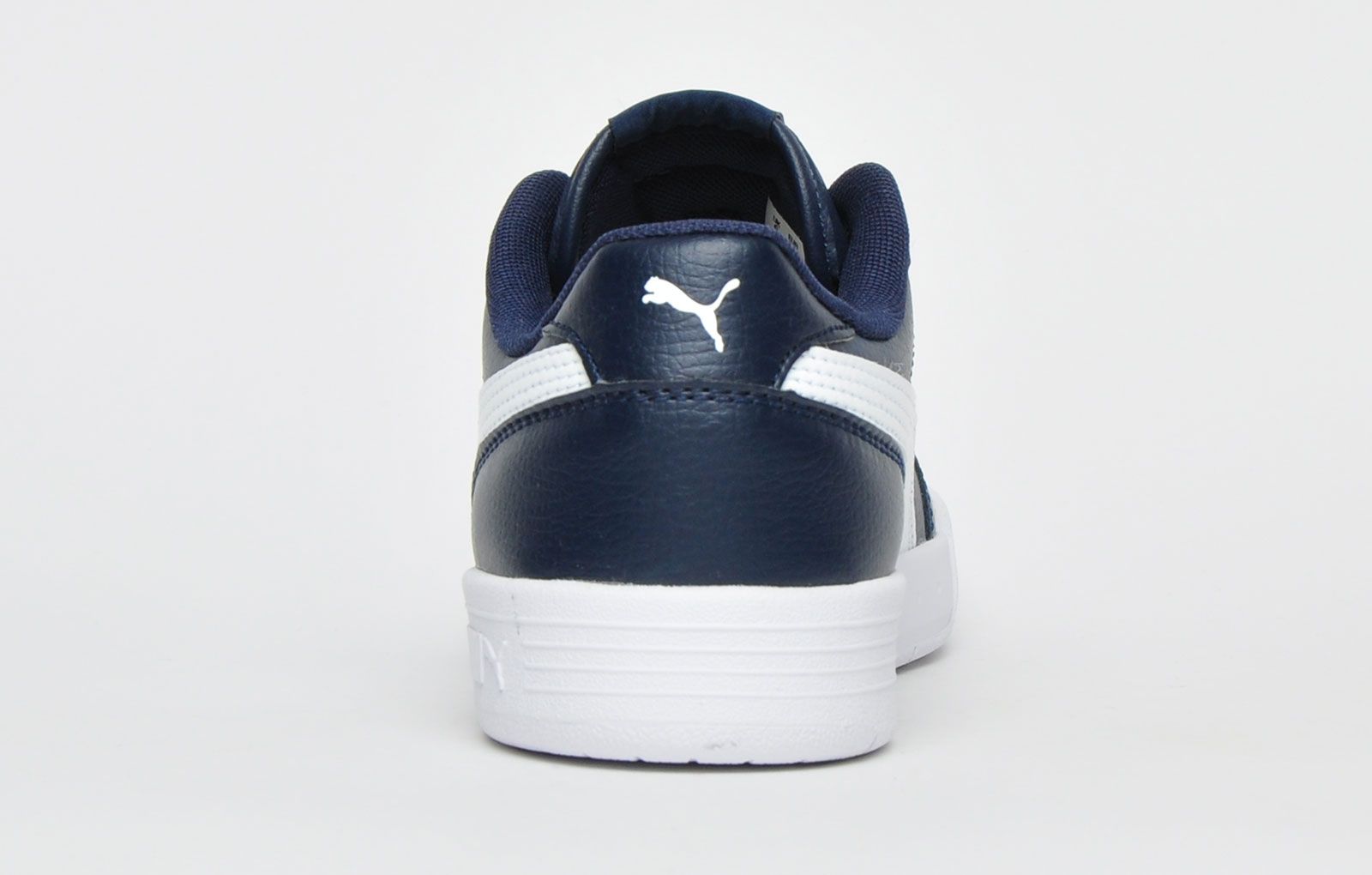 <p>The Puma Caracal is another classic from Puma’s court heritage constructed with a tennis inspired silhouette featuring a premium leather upper paired with a durable cupsole for a timeless look</p> <p>SoftFoam+ Puma’s comfort sockliner delivers long-lasting comfort that provides soft cushioning with every step you take.</p> <p>- Leather upper</p> <p> - Classic lace up system</p> <p>- SoftFoam+ comfort sockliner</p> <p>- Padded tongue and heel</p> <p>- Durable grippy outsole</p> <p>- Puma branding throughout</p>