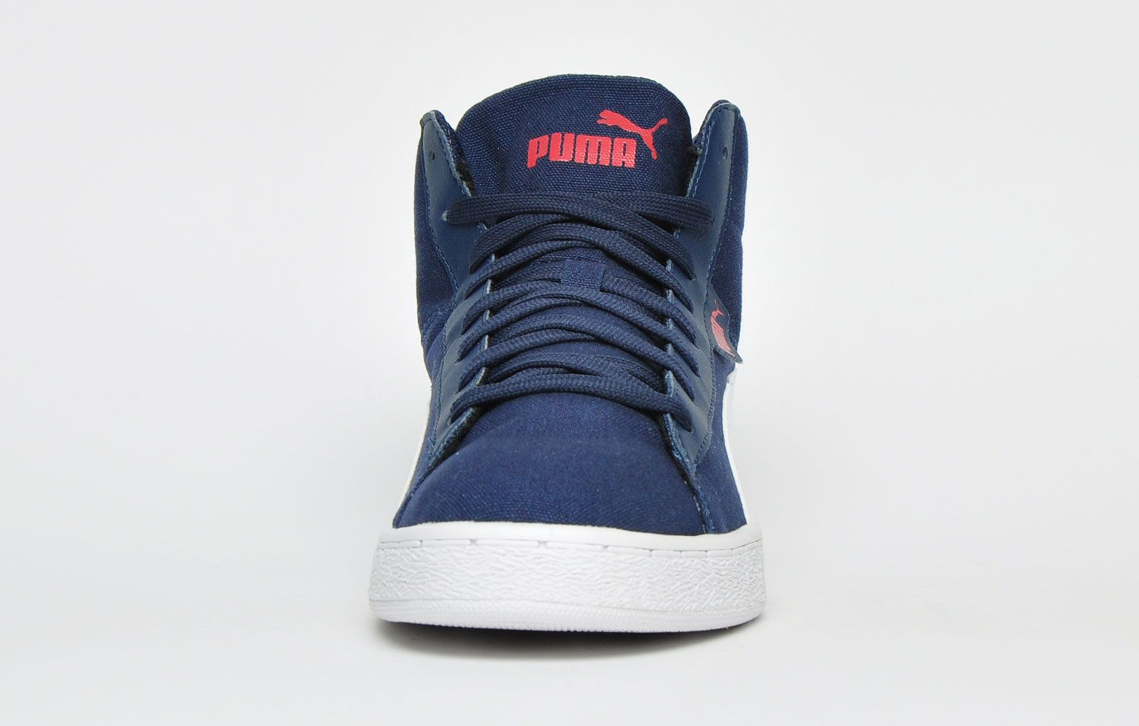 Puma always stood out as a brand that consistently offers iconic classic shoes. This ’48 Mid top canvas trainer is no exception, offering a premium styled upper with synthetic overlays, the 48 will make heads roll wherever it goes. <p>Featuring an EVA midsole and padded tongue and ankle collar – the 48 mid offers comfort like no other whilst the secure up-front lacing system and durable outsole offers lockdown stability across all wear. </p> <p>- Premium canvas upper </p> <p>- Mid top silhouette </p> <p>- Secure up-front lacing closure </p> <p>- Synthetic overlays for added style</p> <p>- PU heel cage for added stability </p> <p>- Vintage inspired outsole </p> <p>- Puma branding throughout </p>