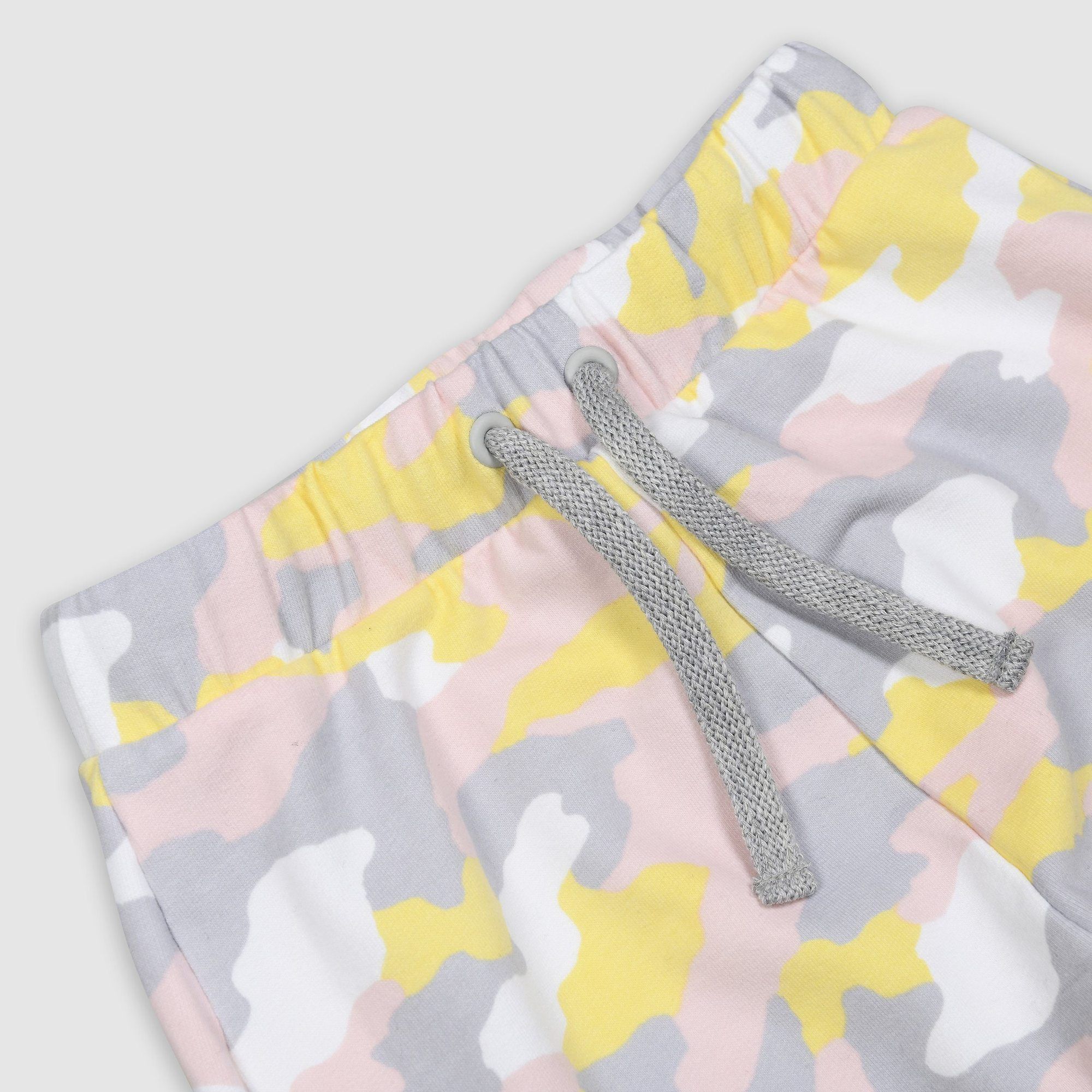 Relaxed fit joggers with drawstring waistband and ribbed bottoms in yellow with our bespoke camo print. Made from the most soft cotton fleece. 